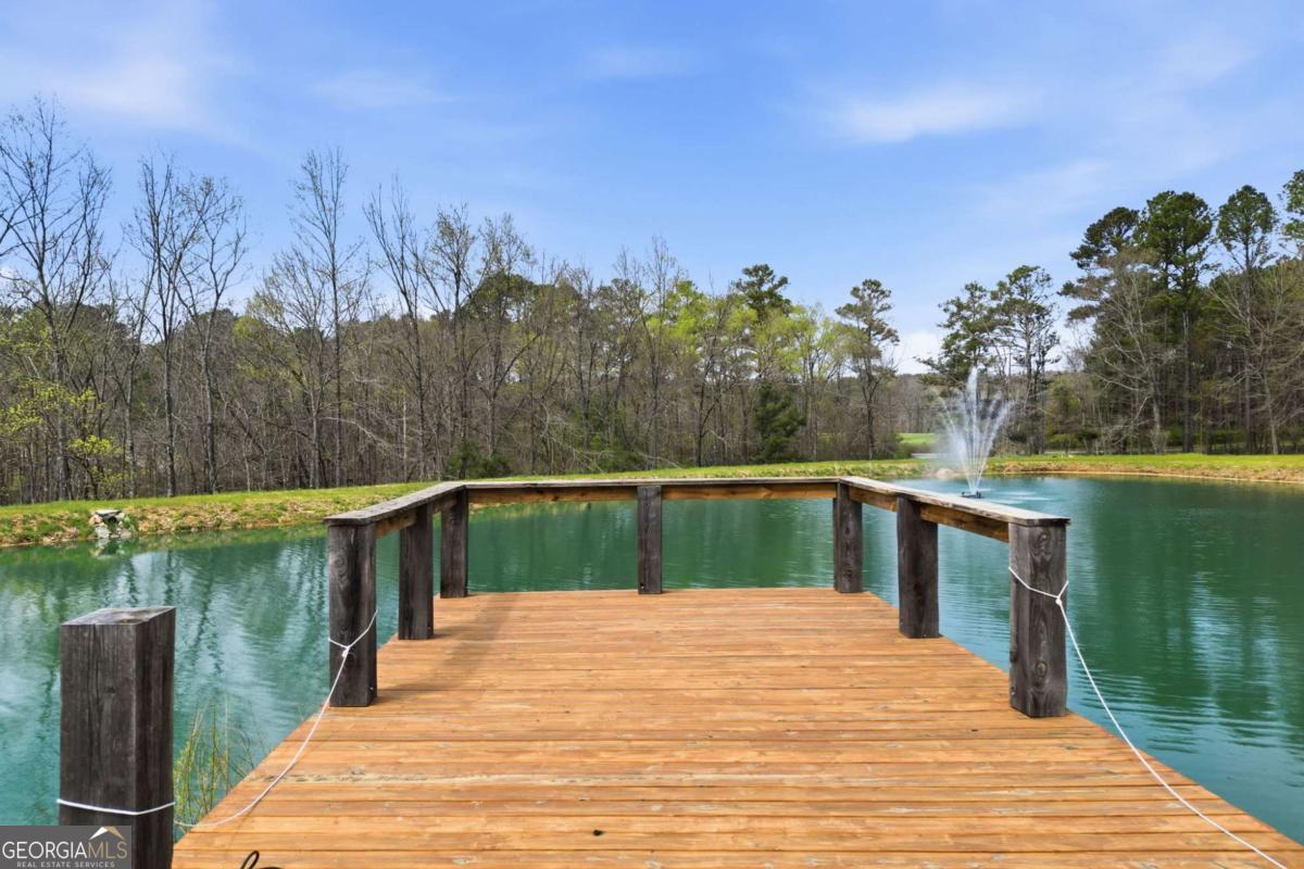 738 Overlook Trail