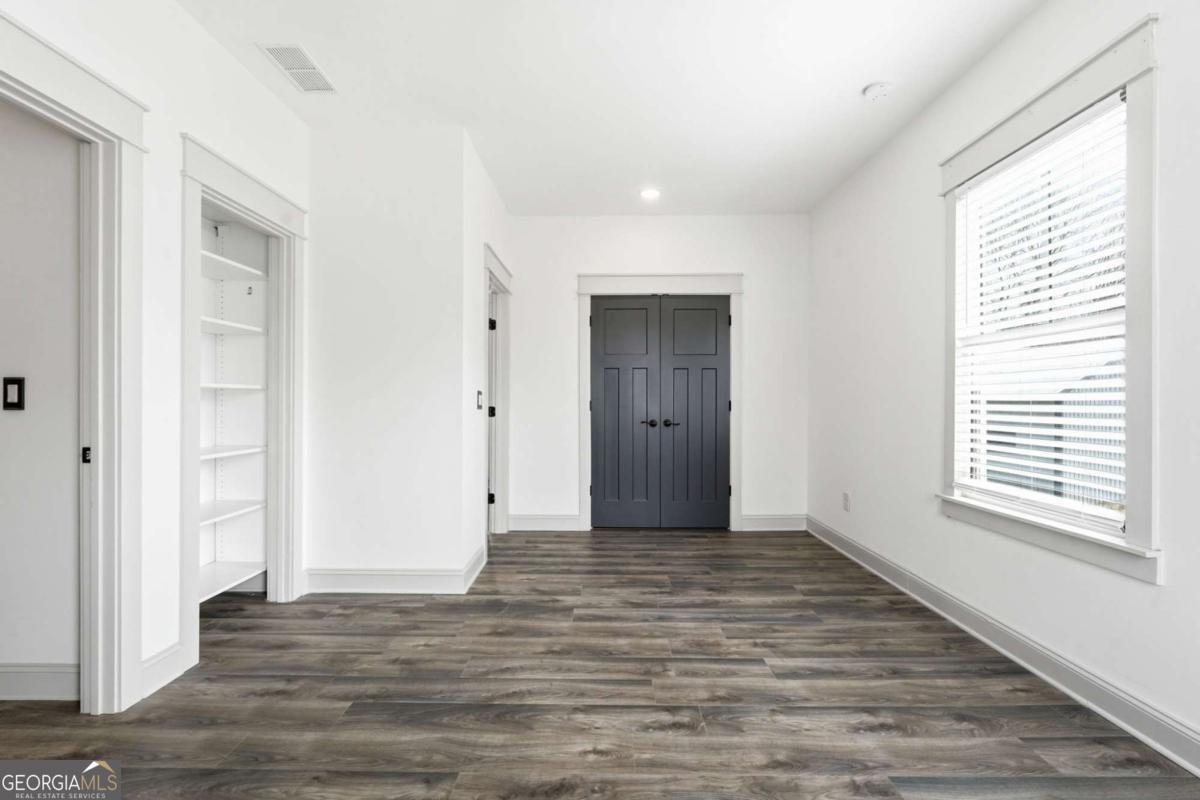 738 Overlook Trail