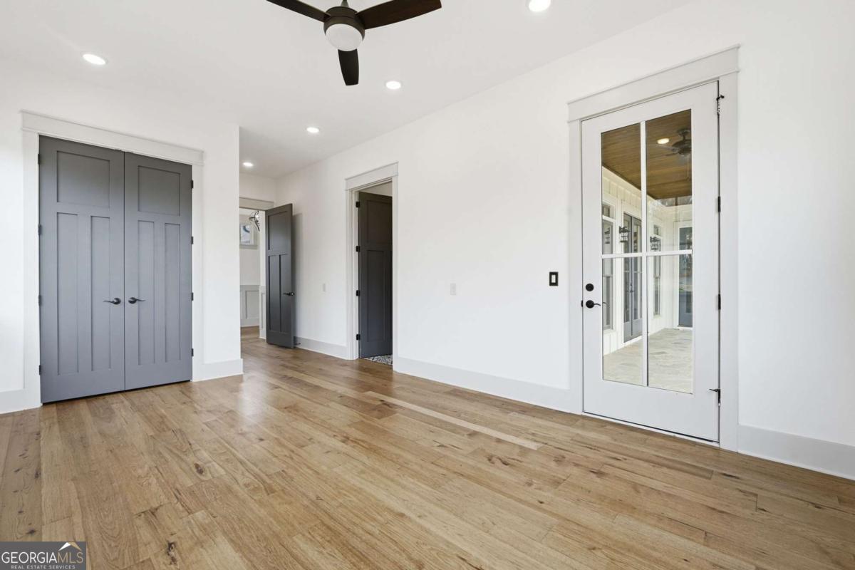 738 Overlook Trail