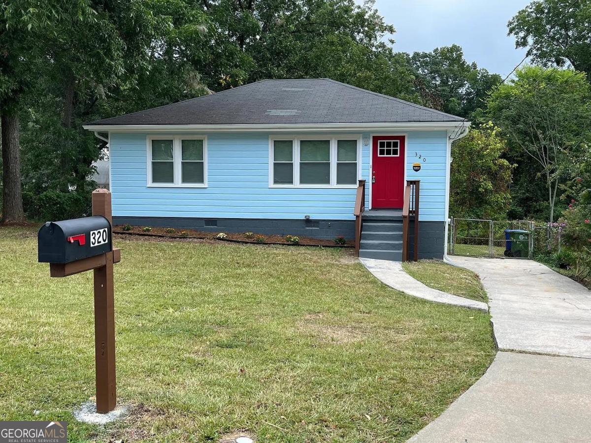 320 Camfield Court SW