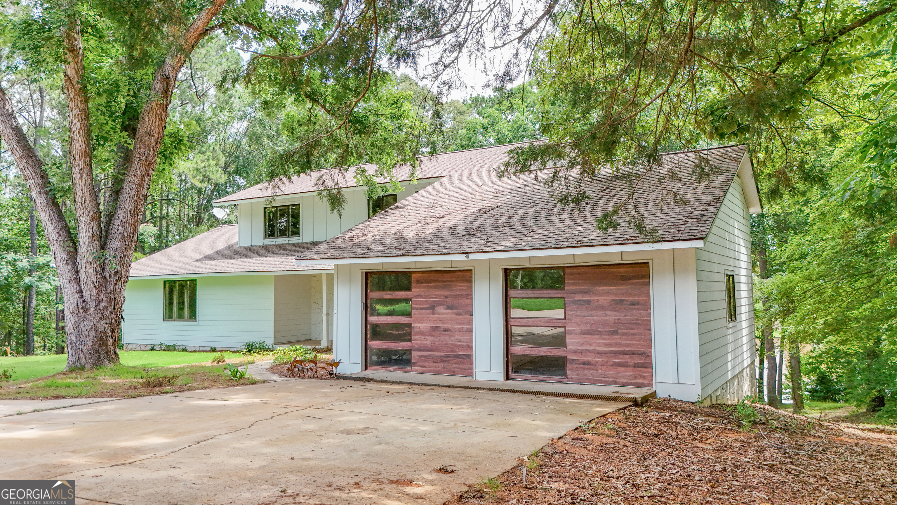 212 Southland Drive