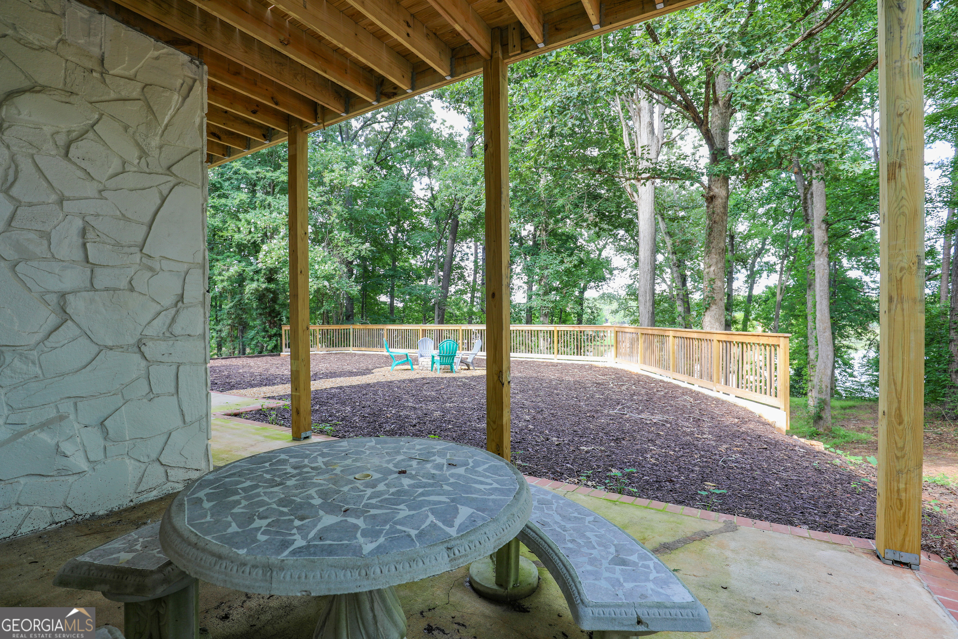 212 Southland Drive