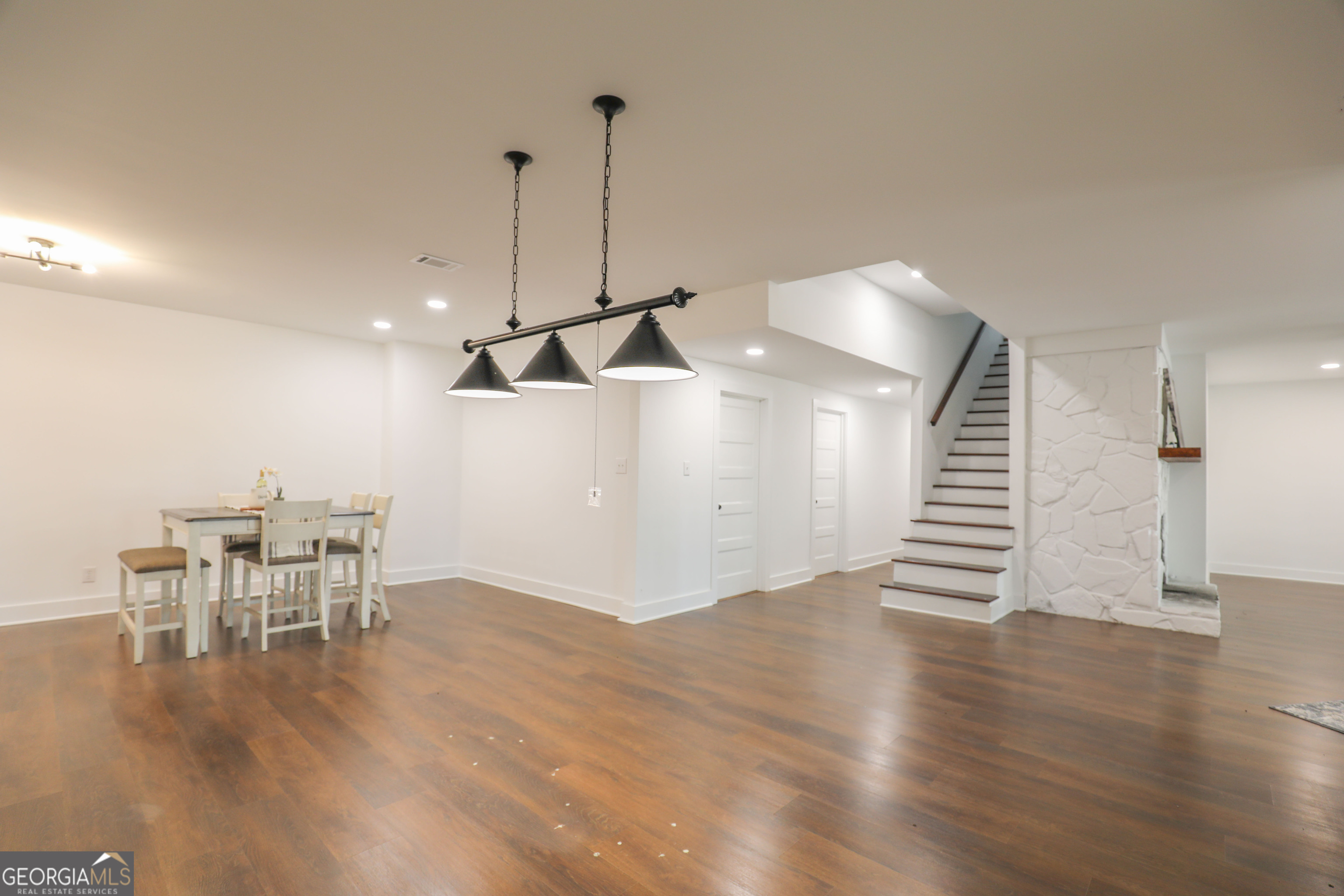 212 Southland Drive
