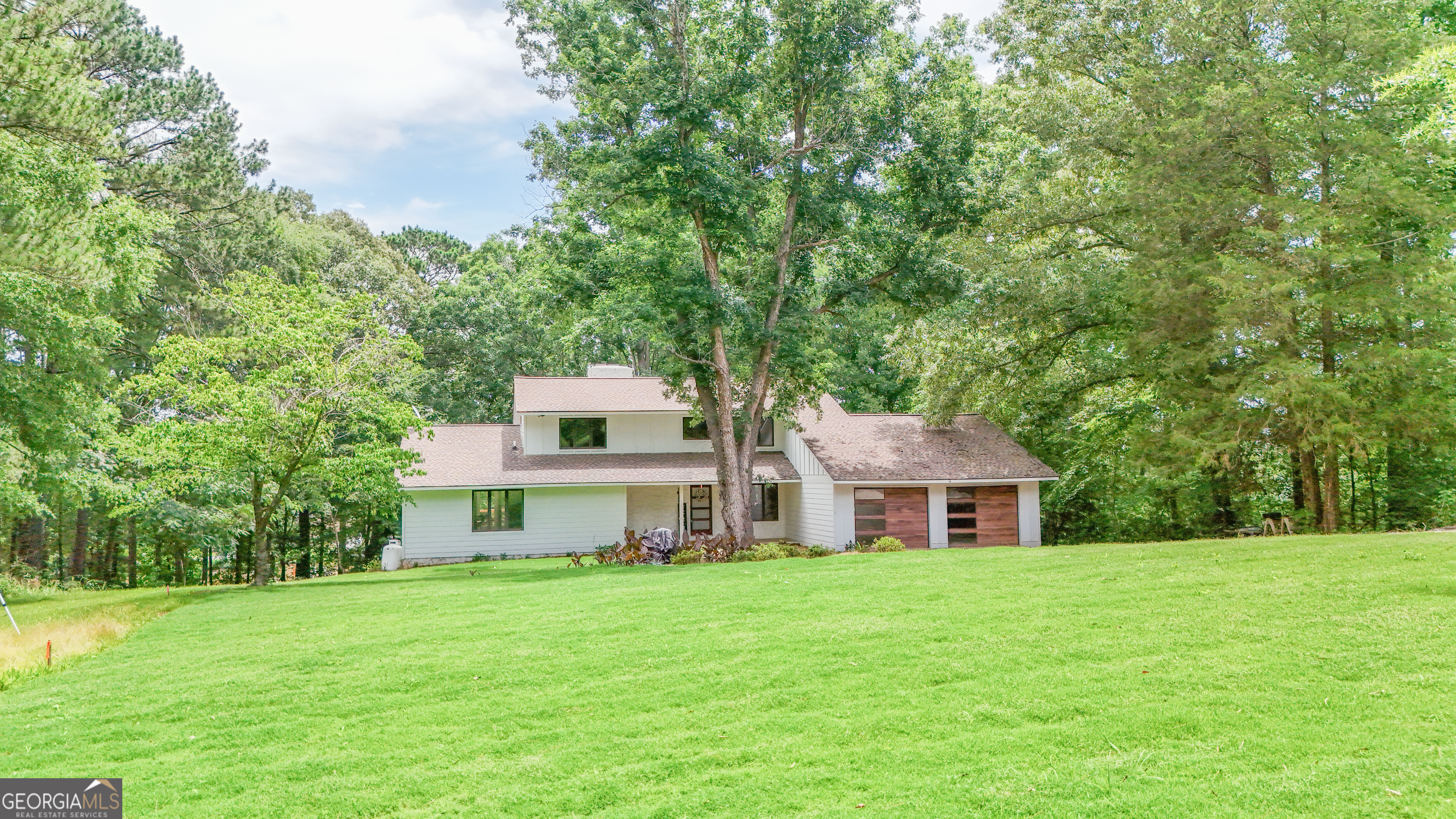 212 Southland Drive