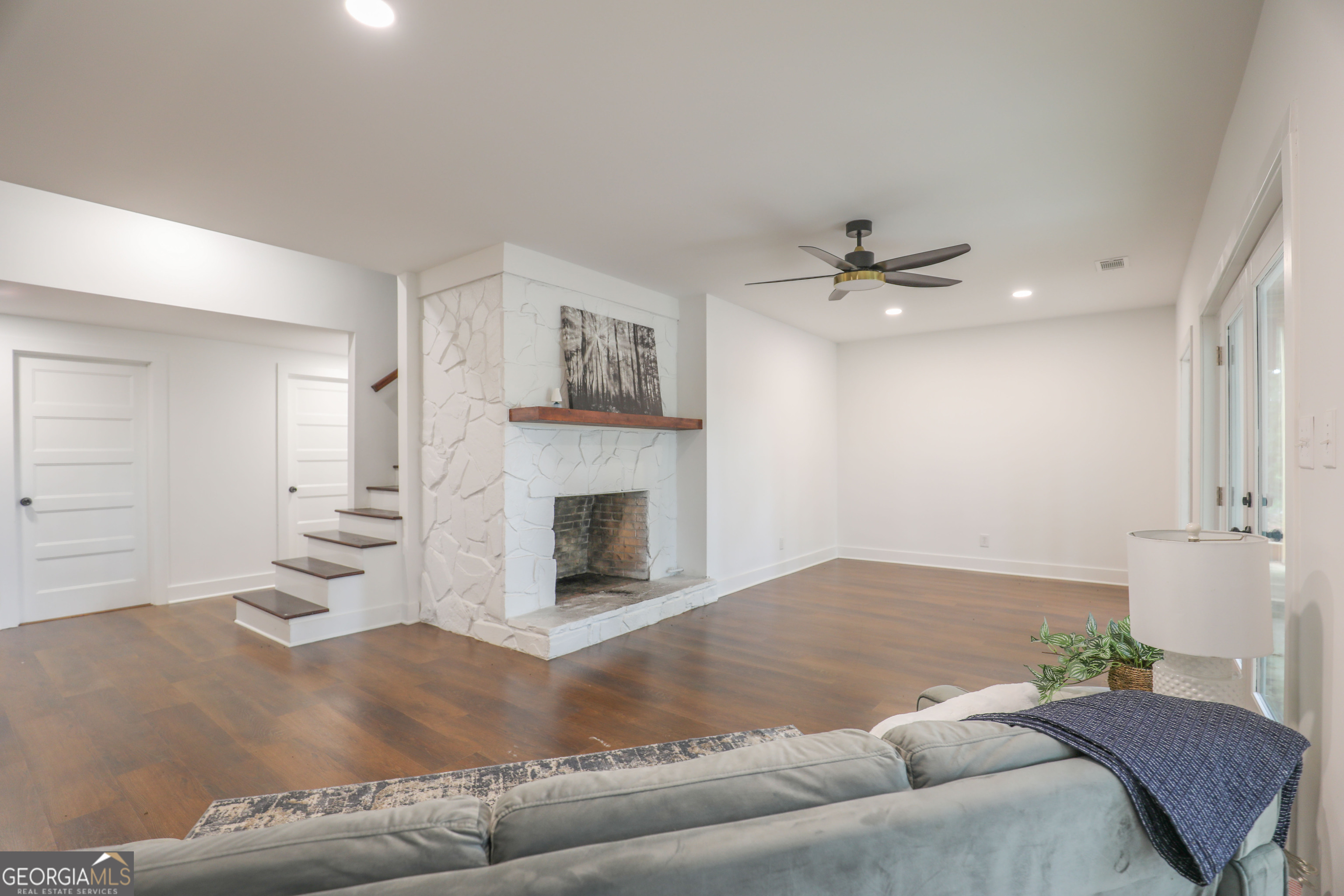 212 Southland Drive