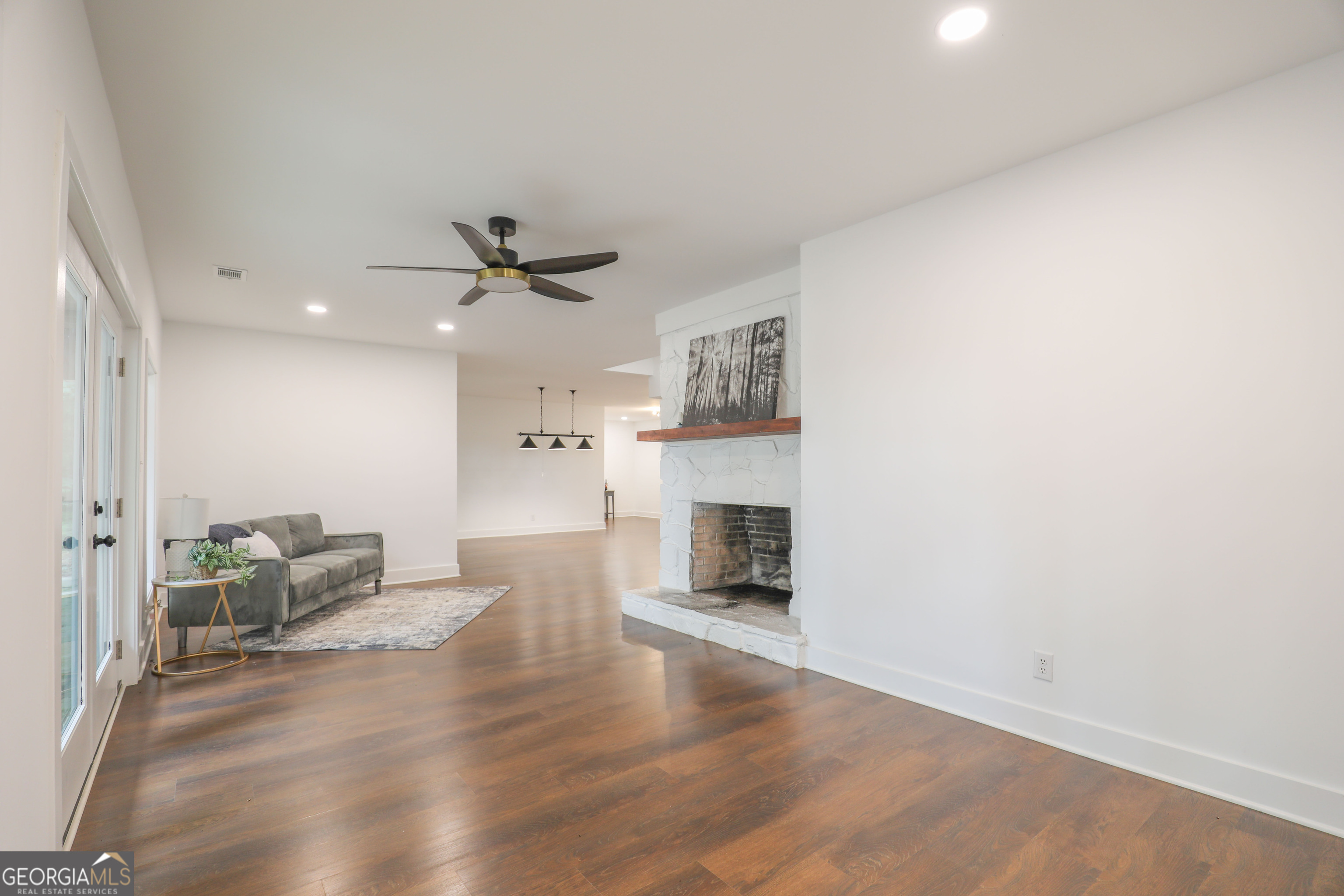 212 Southland Drive