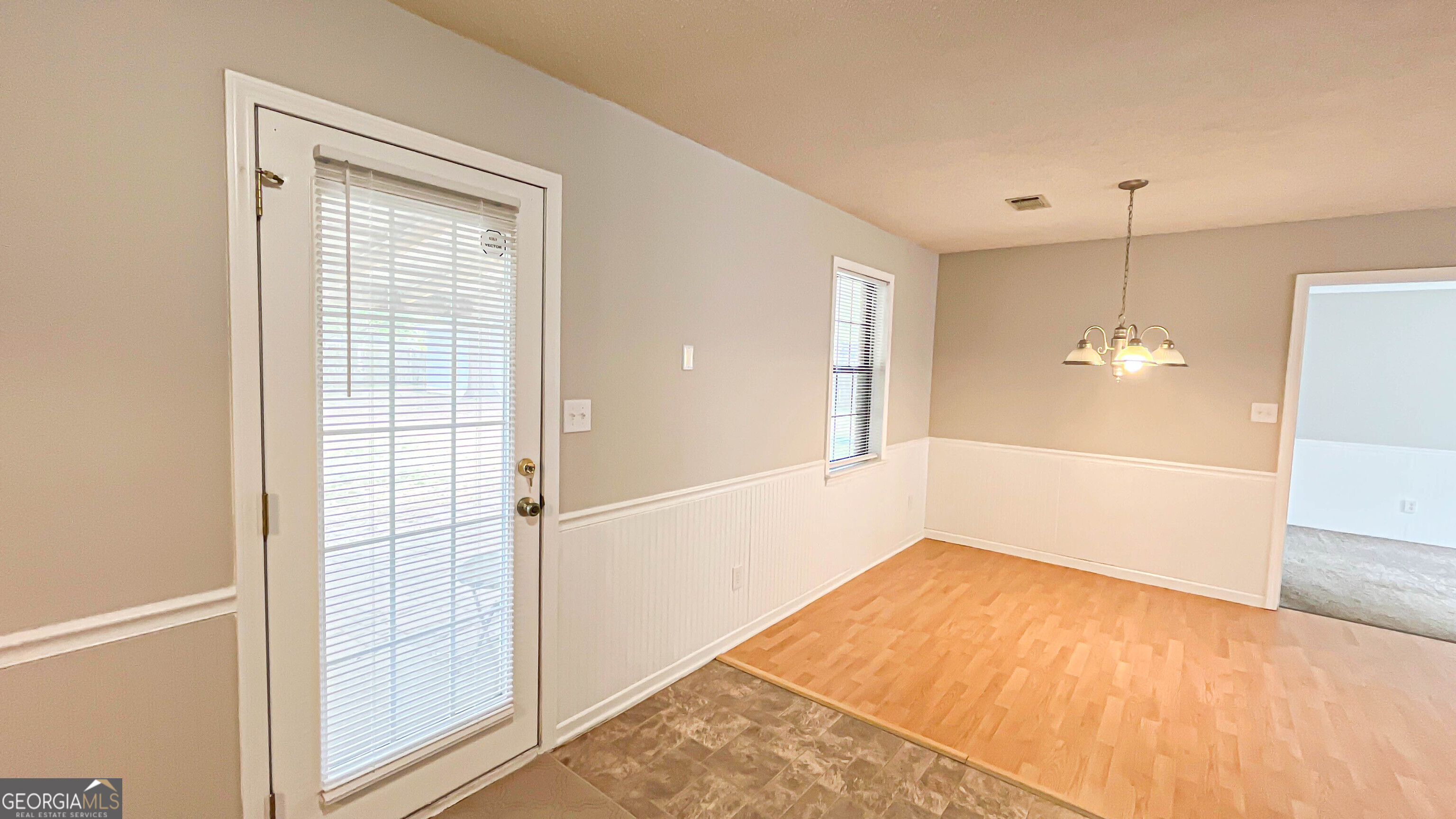 202 Woods Trail