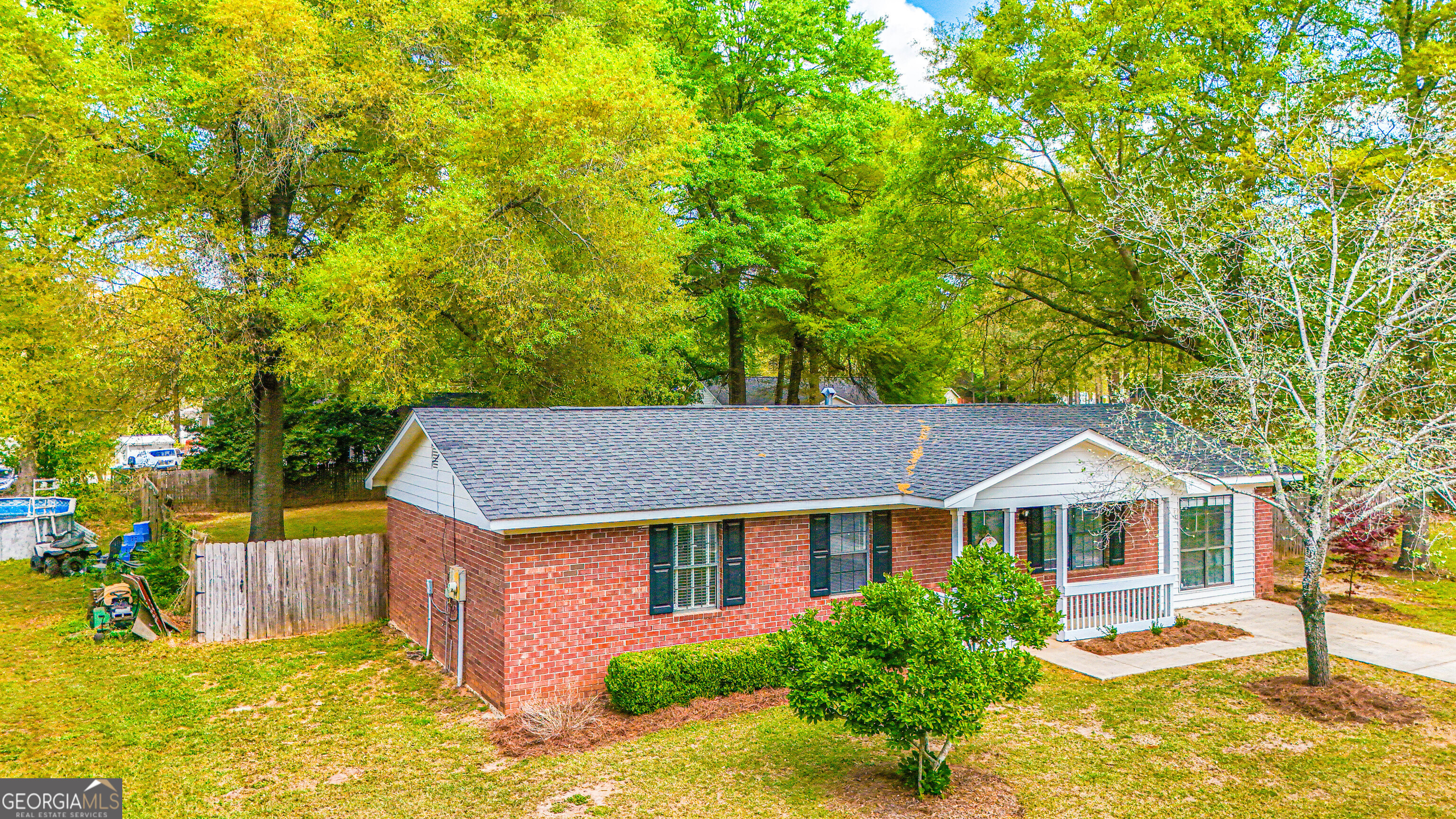 202 Woods Trail