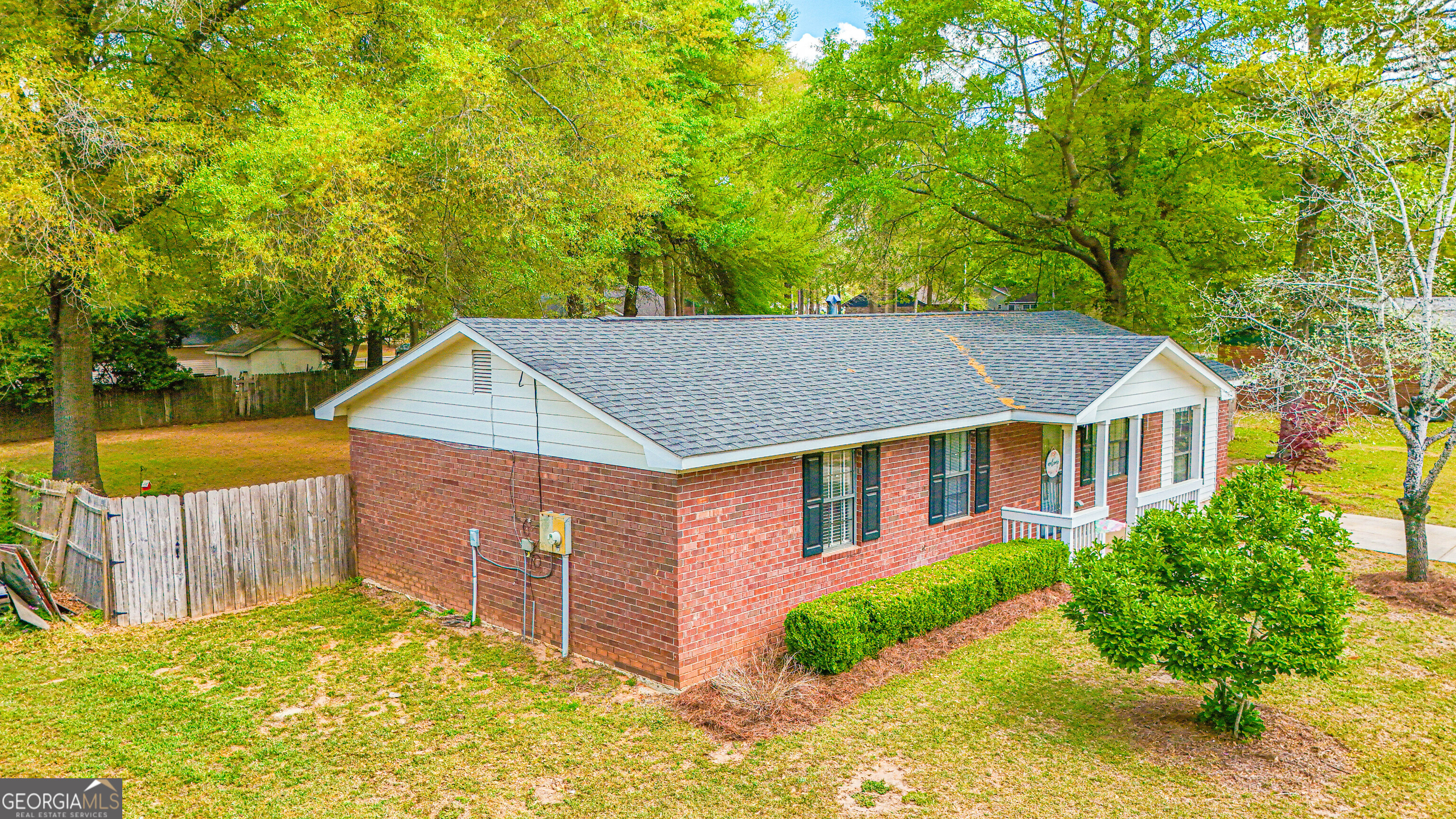 202 Woods Trail