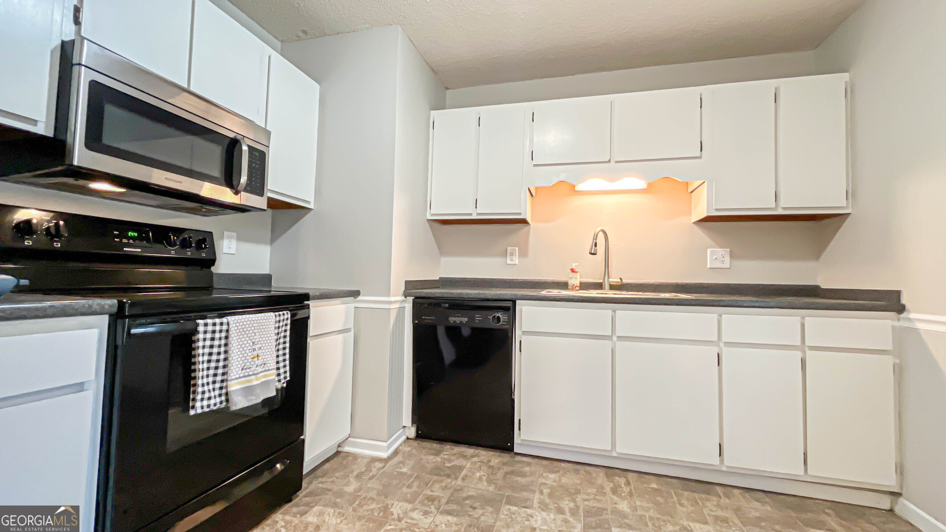 202 Woods Trail