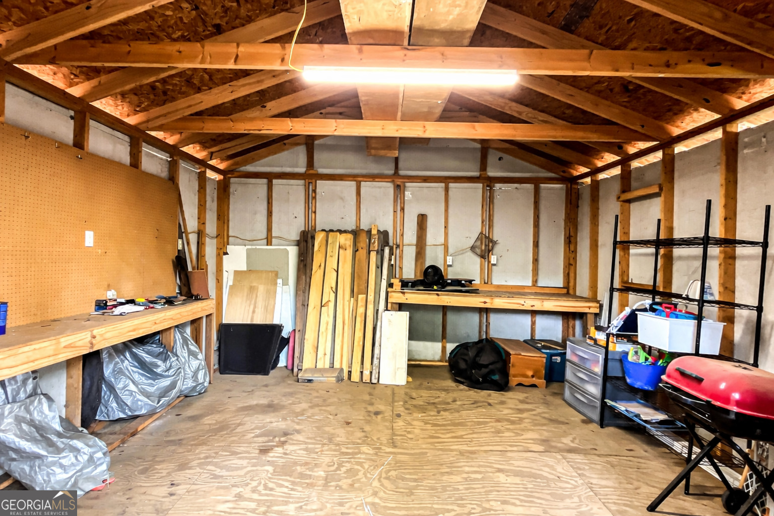 202 Woods Trail