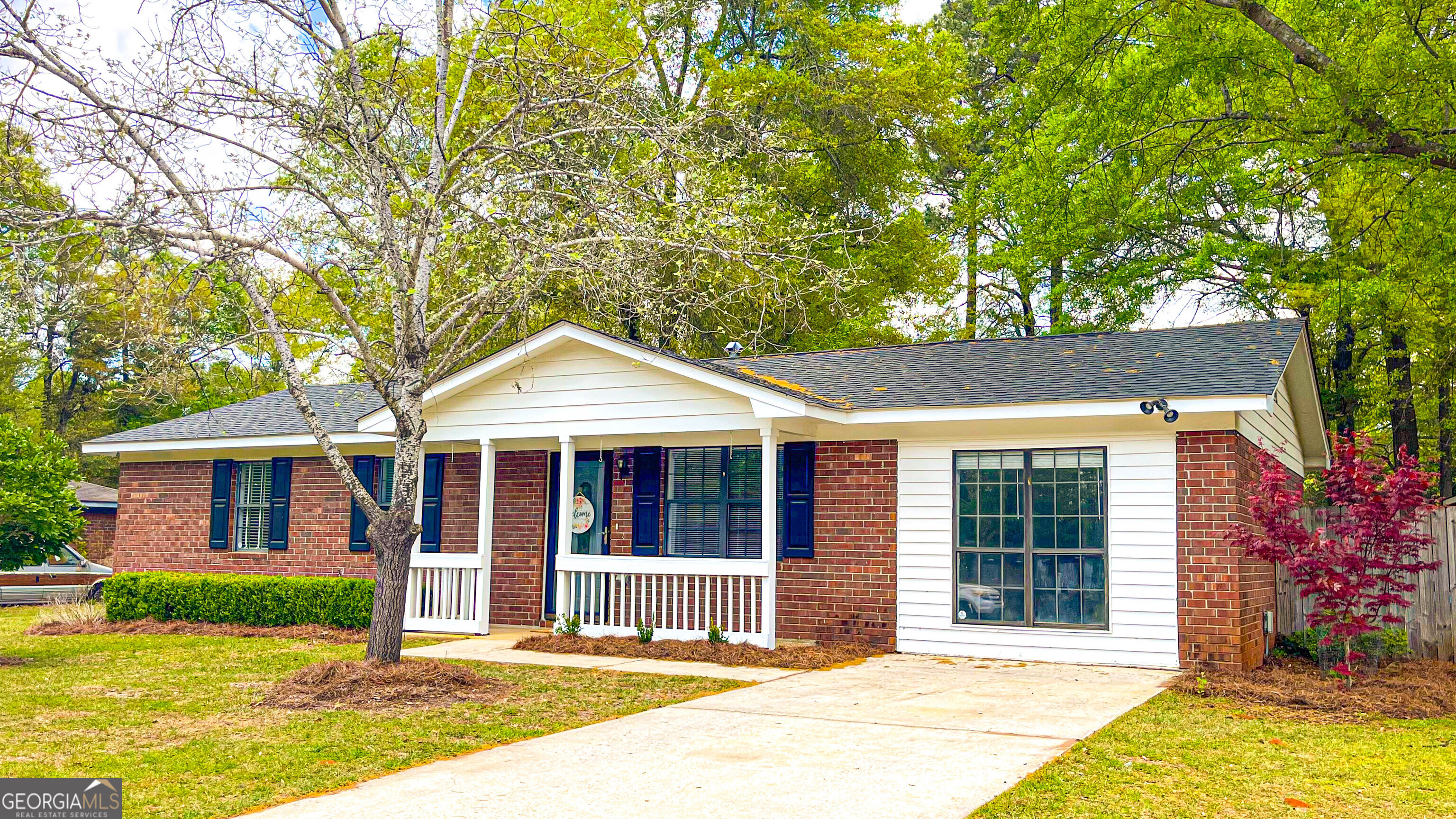 202 Woods Trail