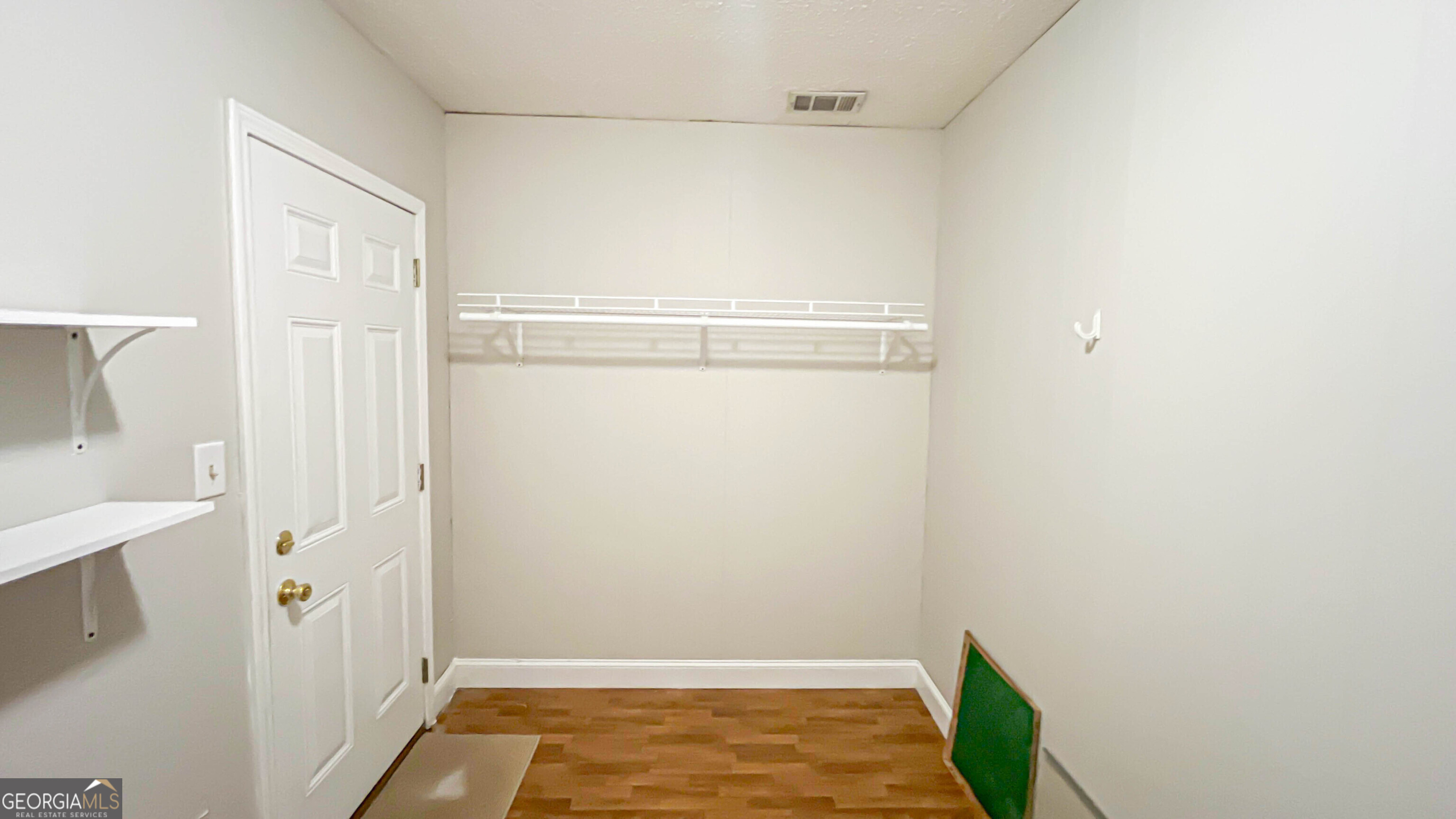 202 Woods Trail