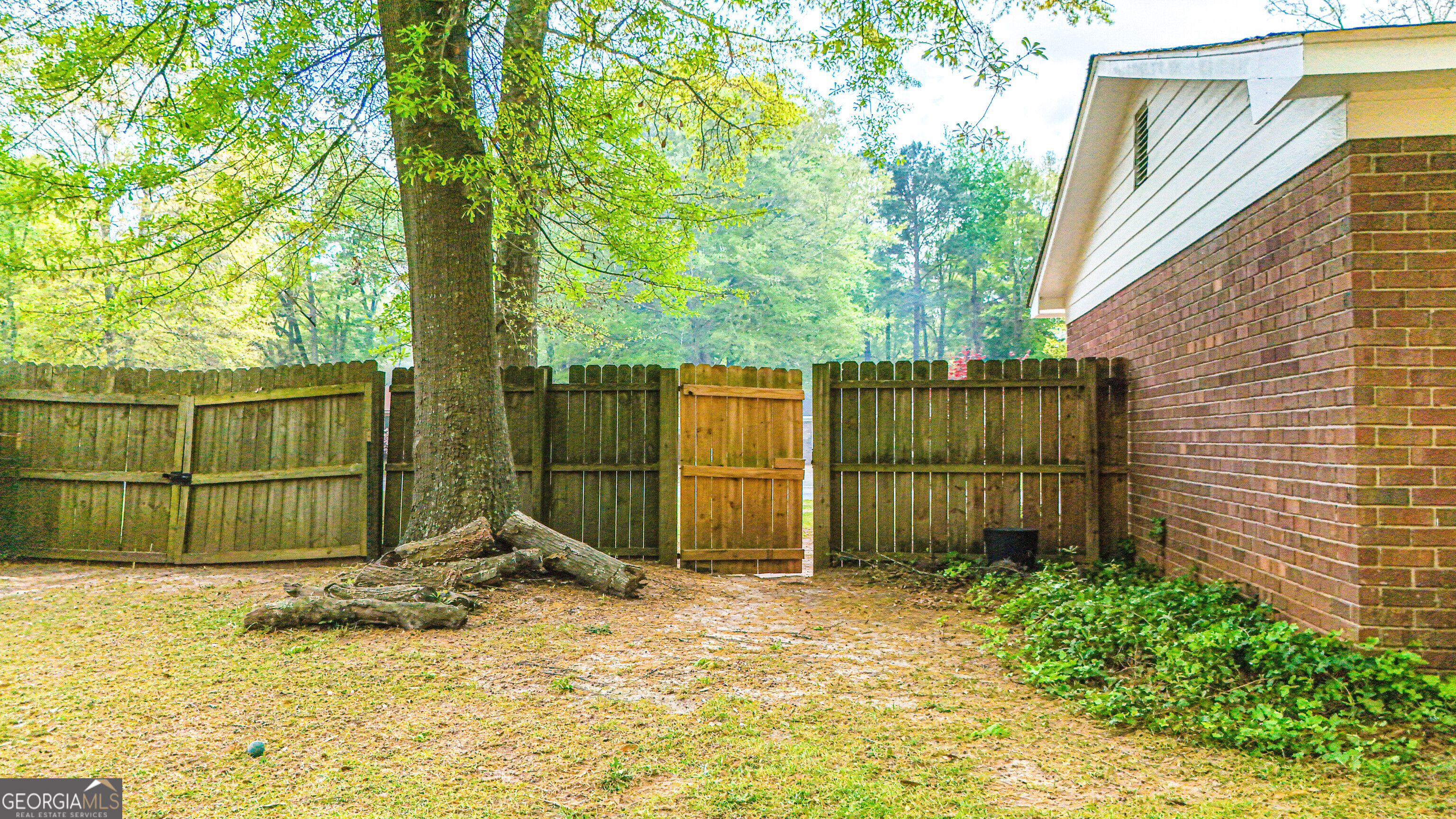 202 Woods Trail