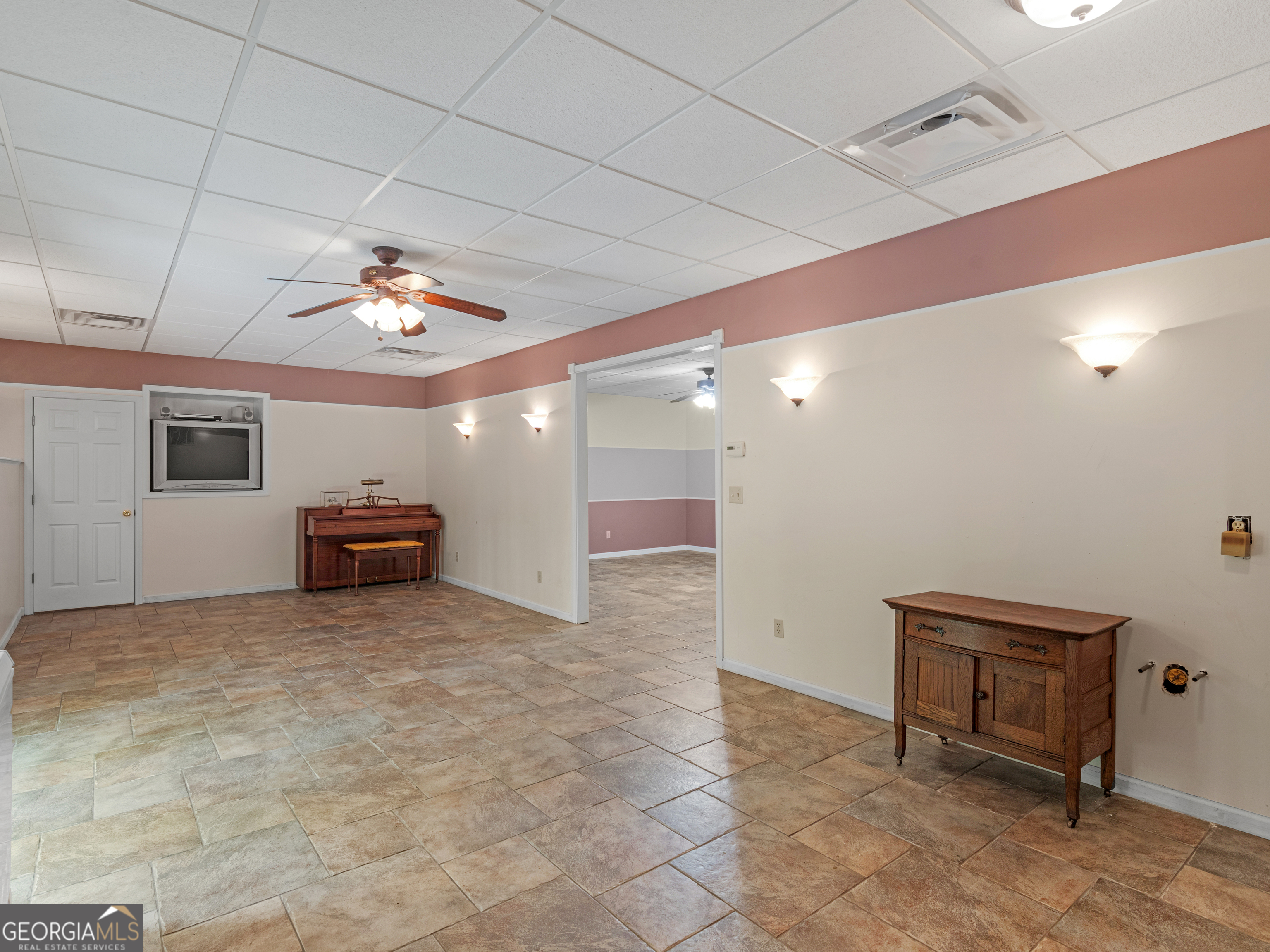 442 Creek View Court