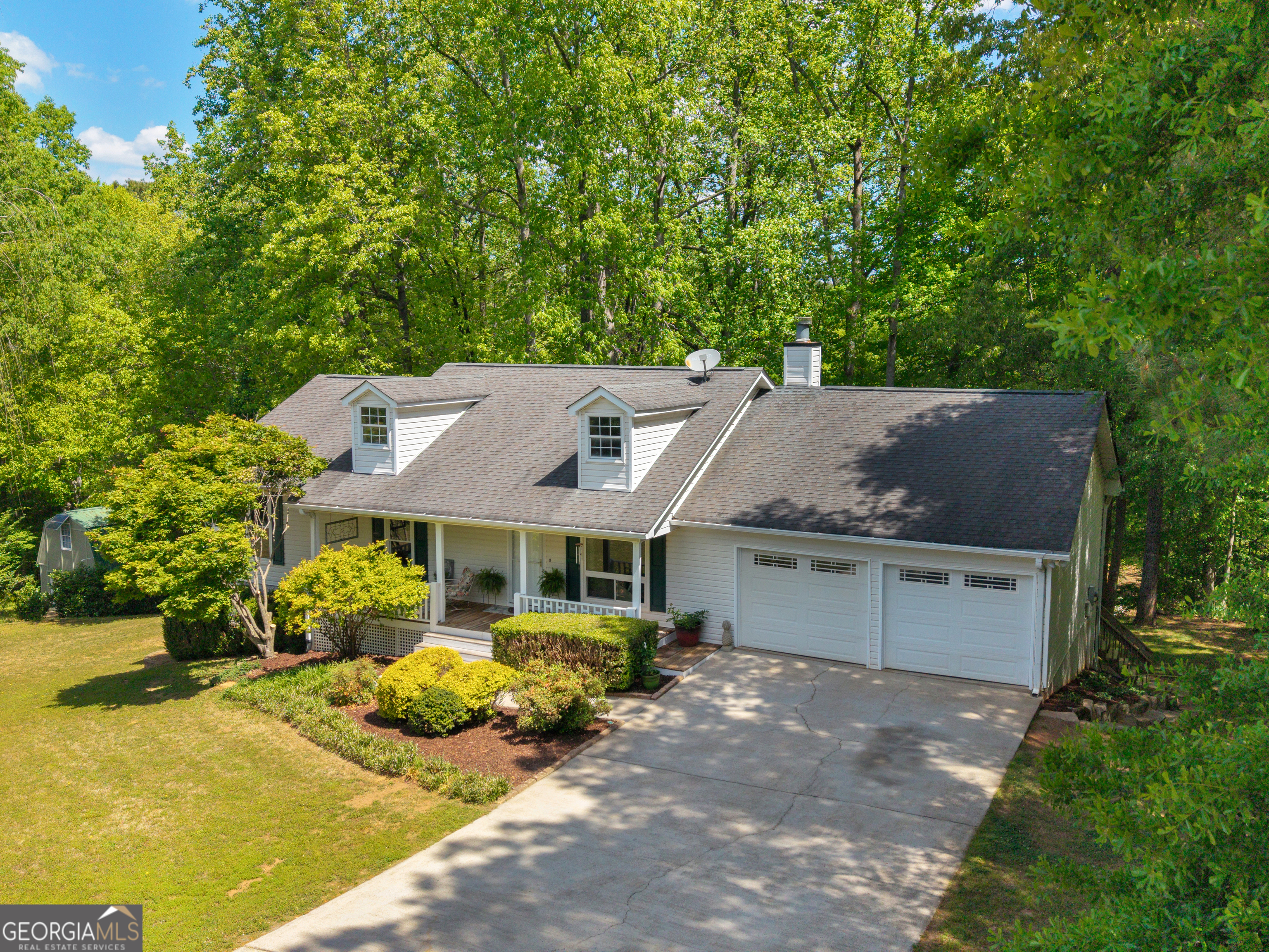 442 Creek View Court