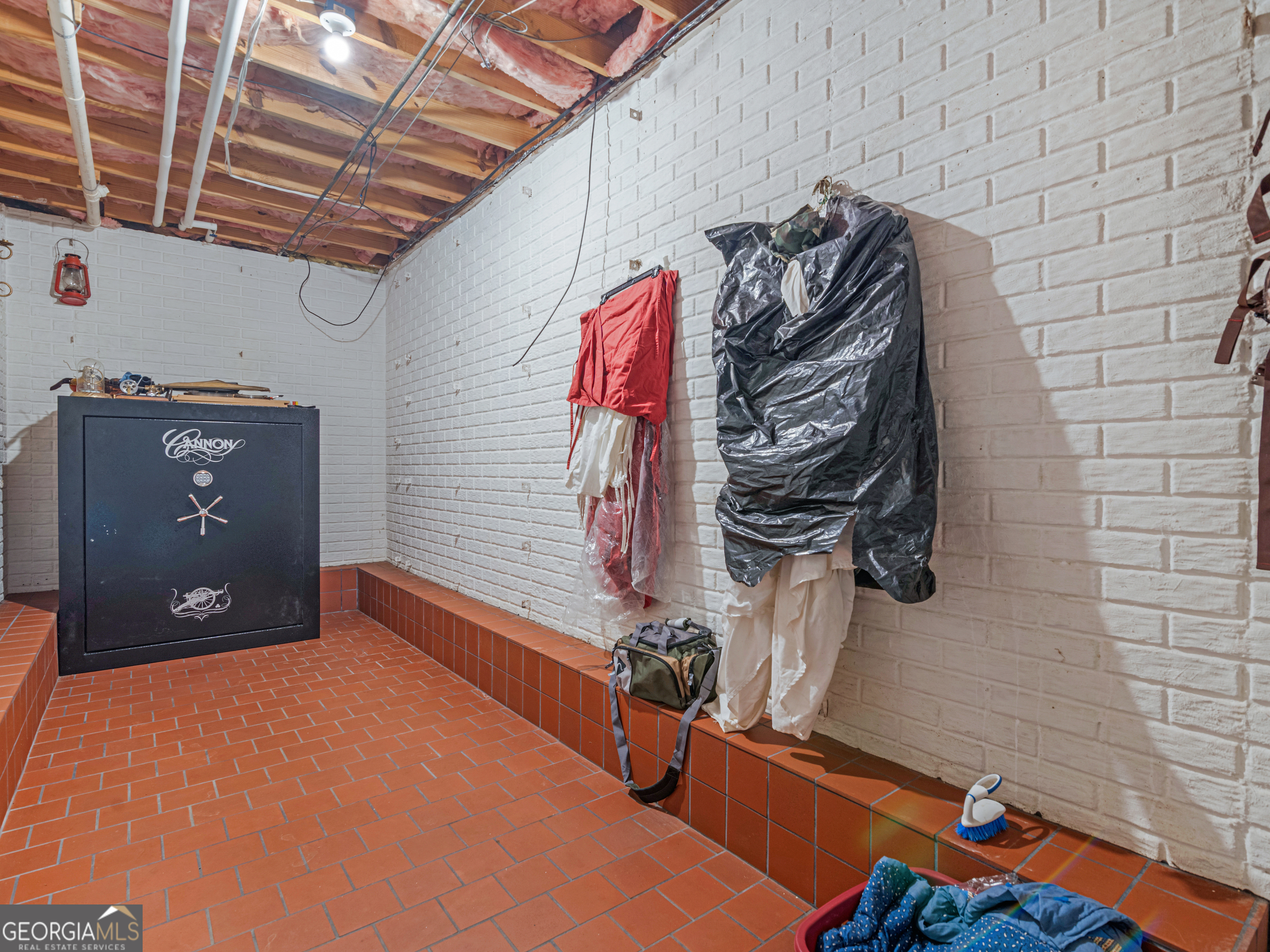 442 Creek View Court