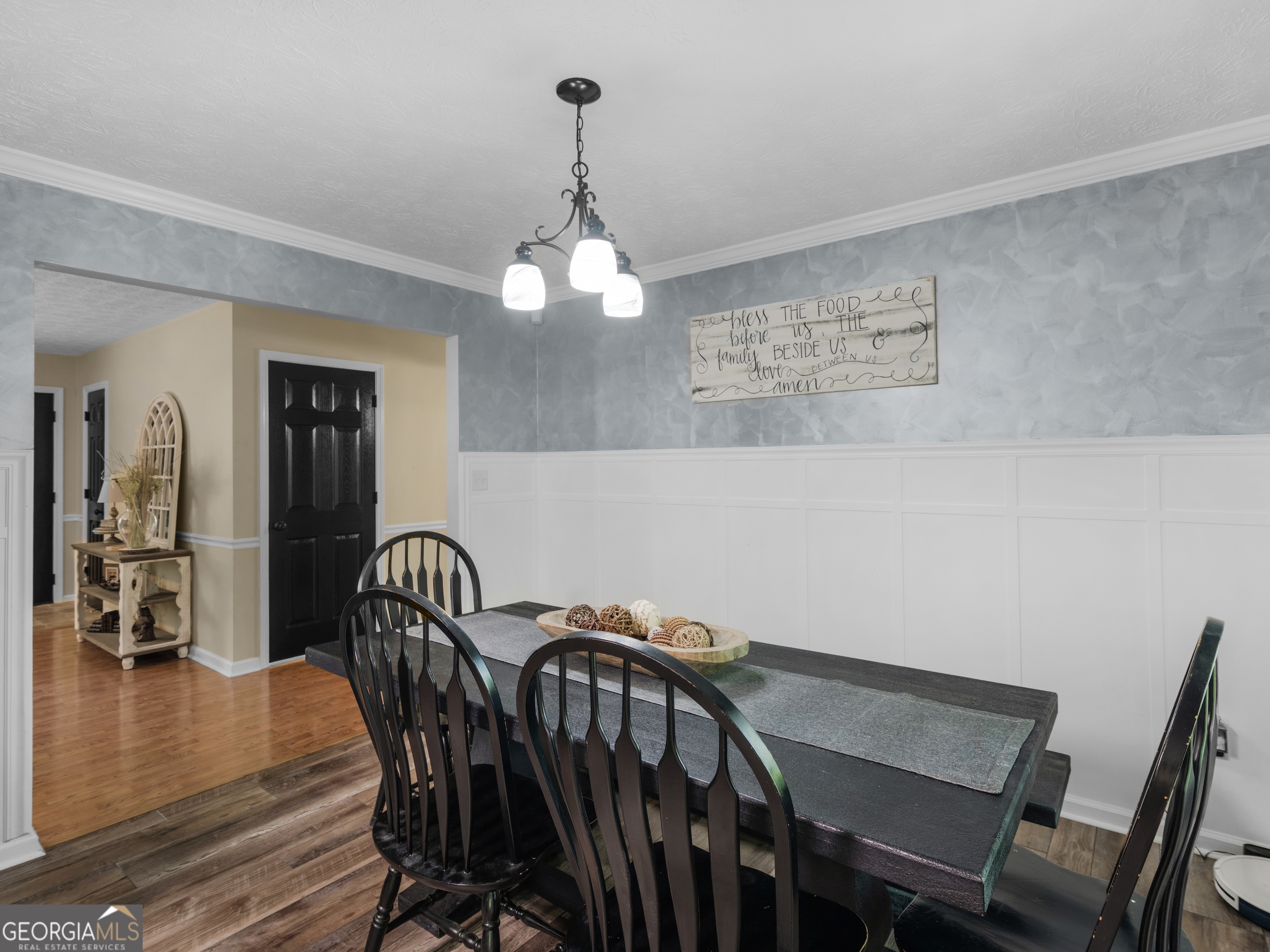 442 Creek View Court