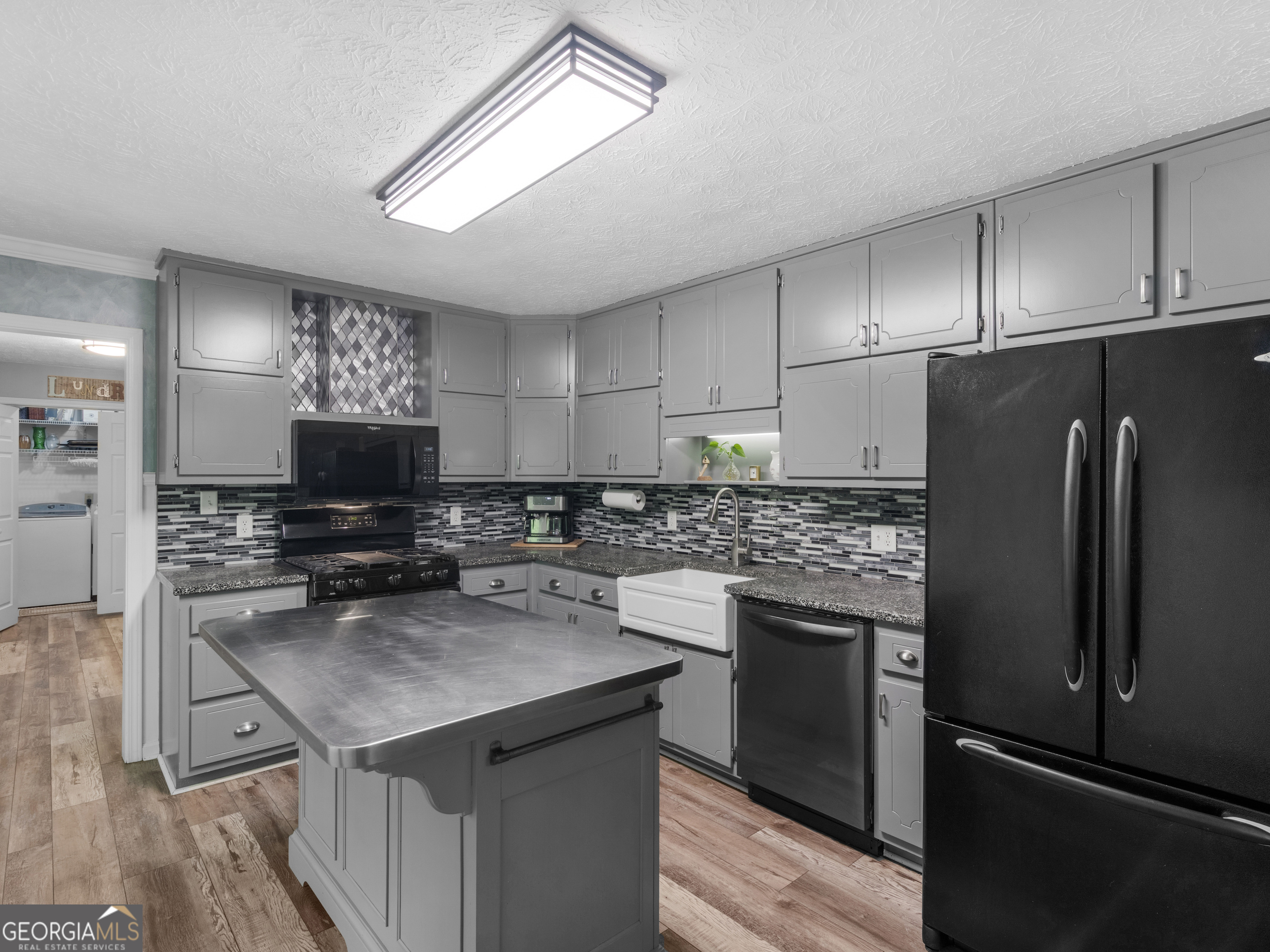 442 Creek View Court