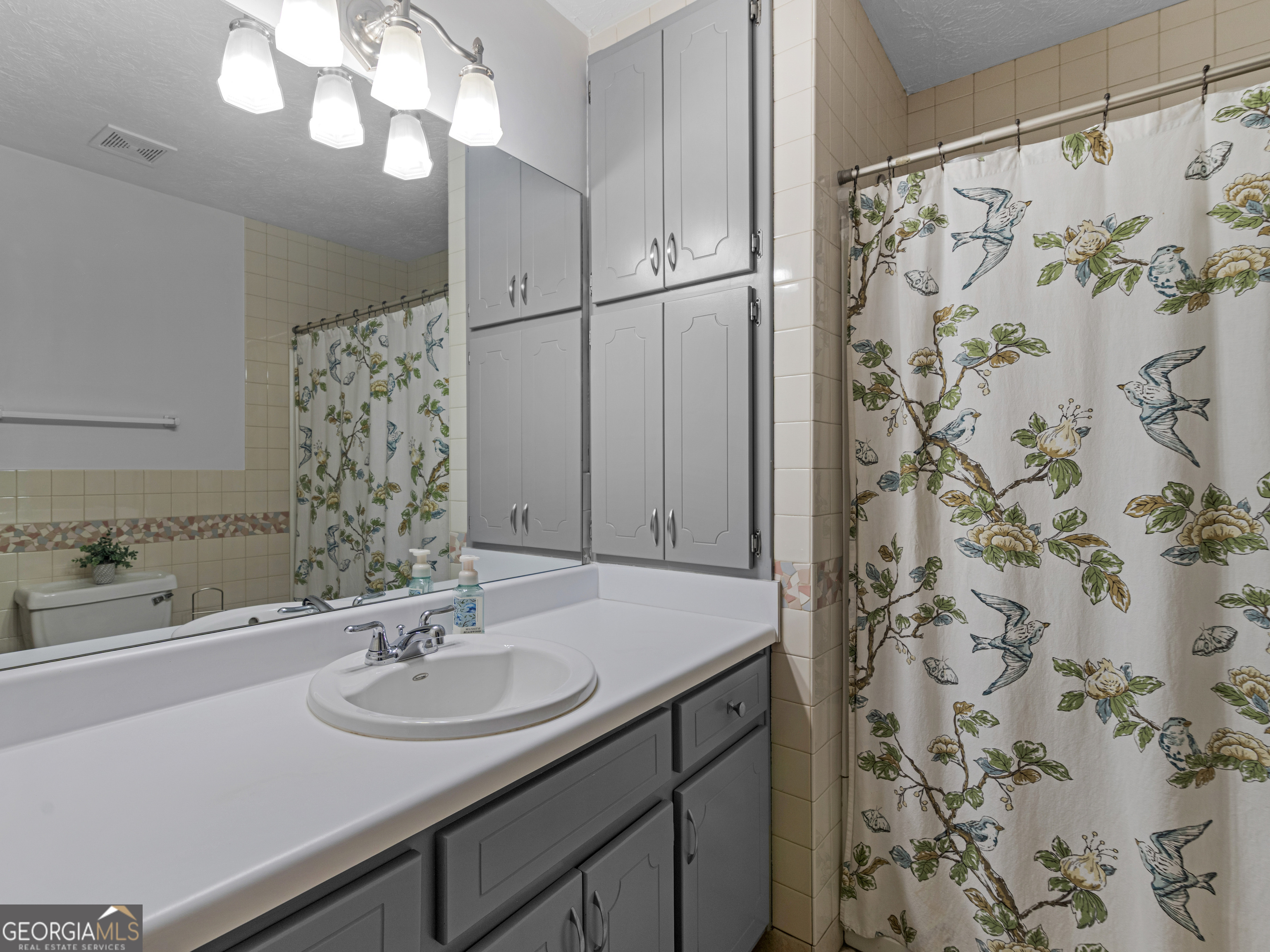 442 Creek View Court