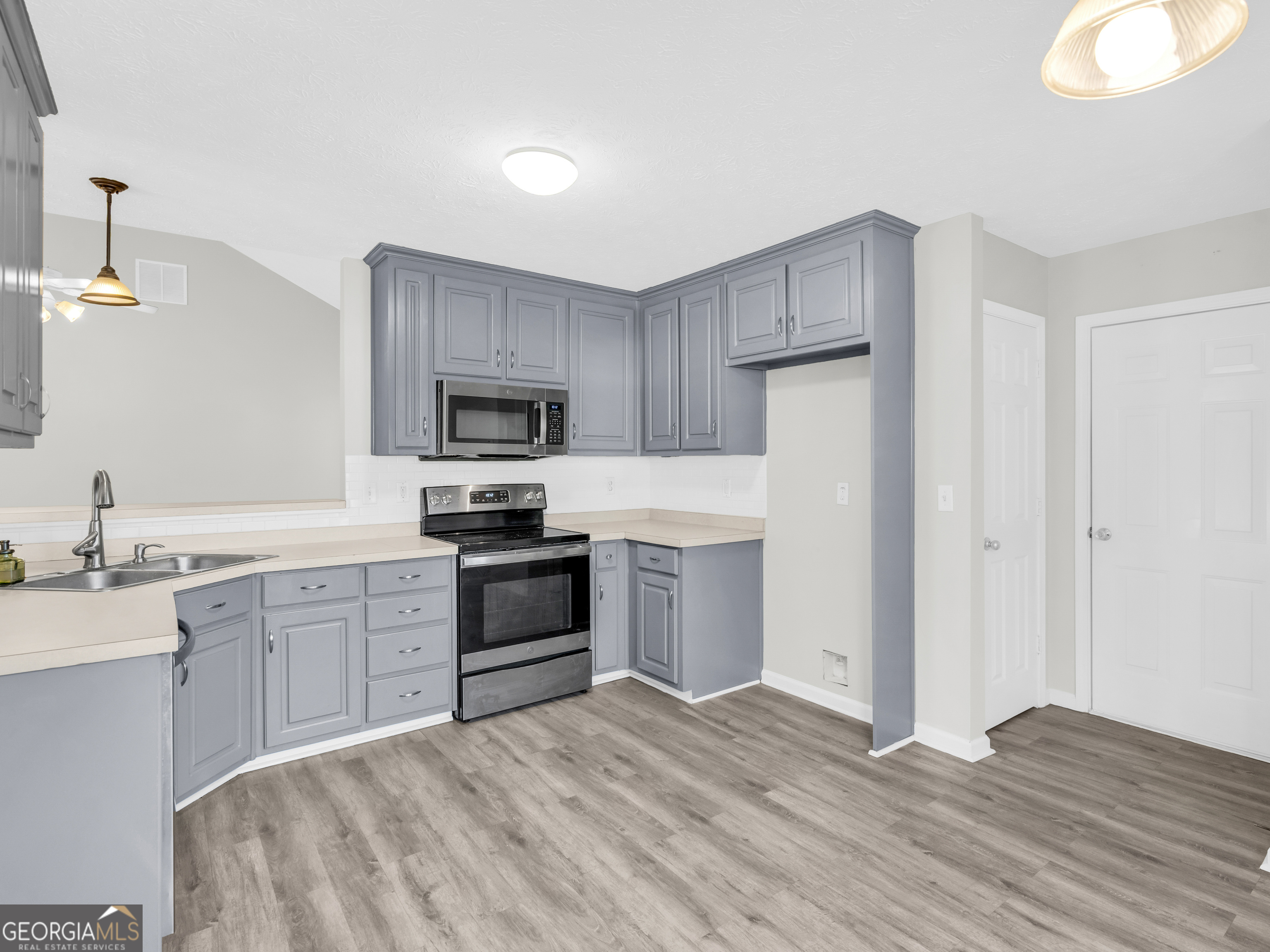 148 Dodgen Place Drive