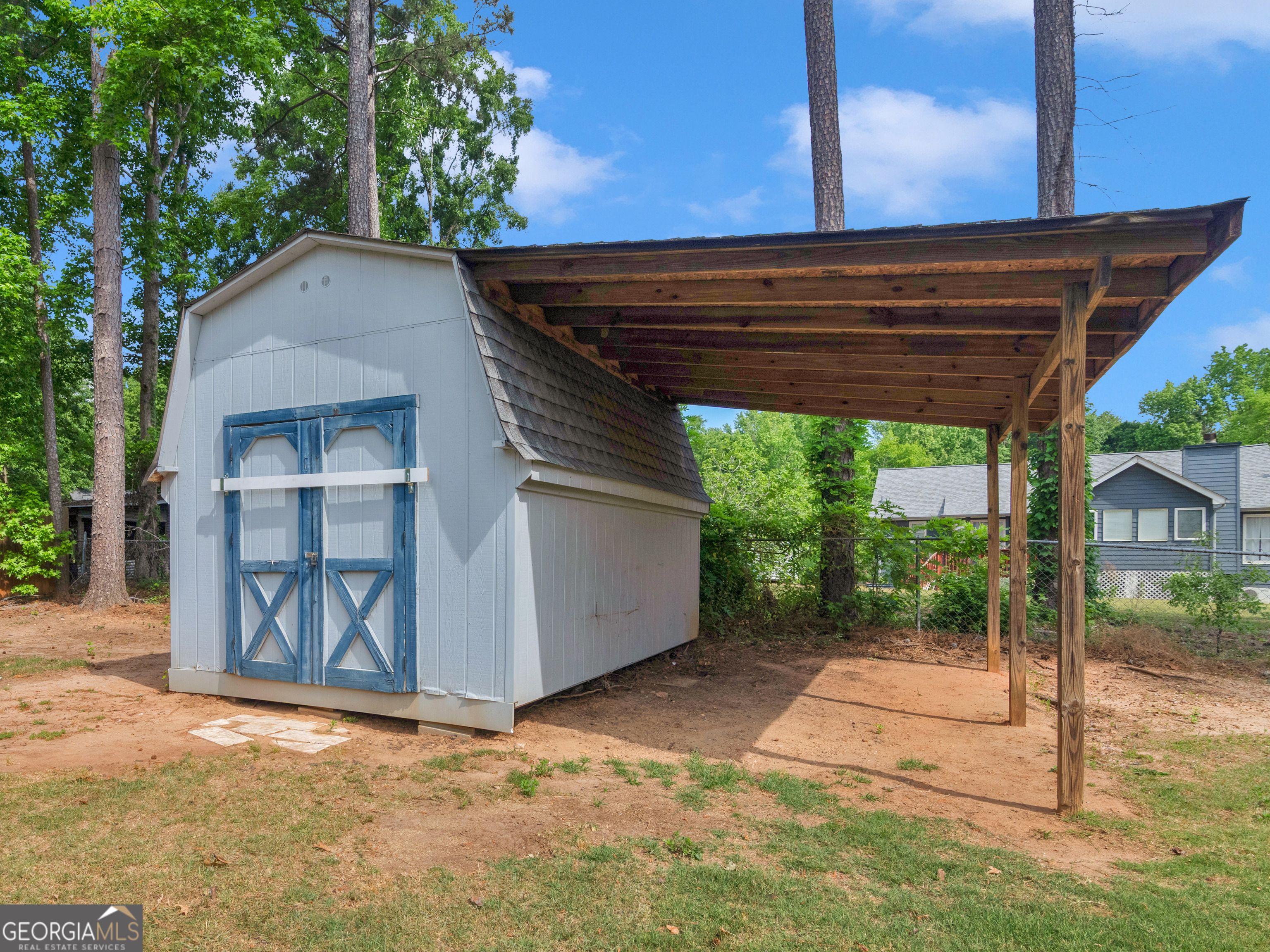 255 Pine Tree Lane