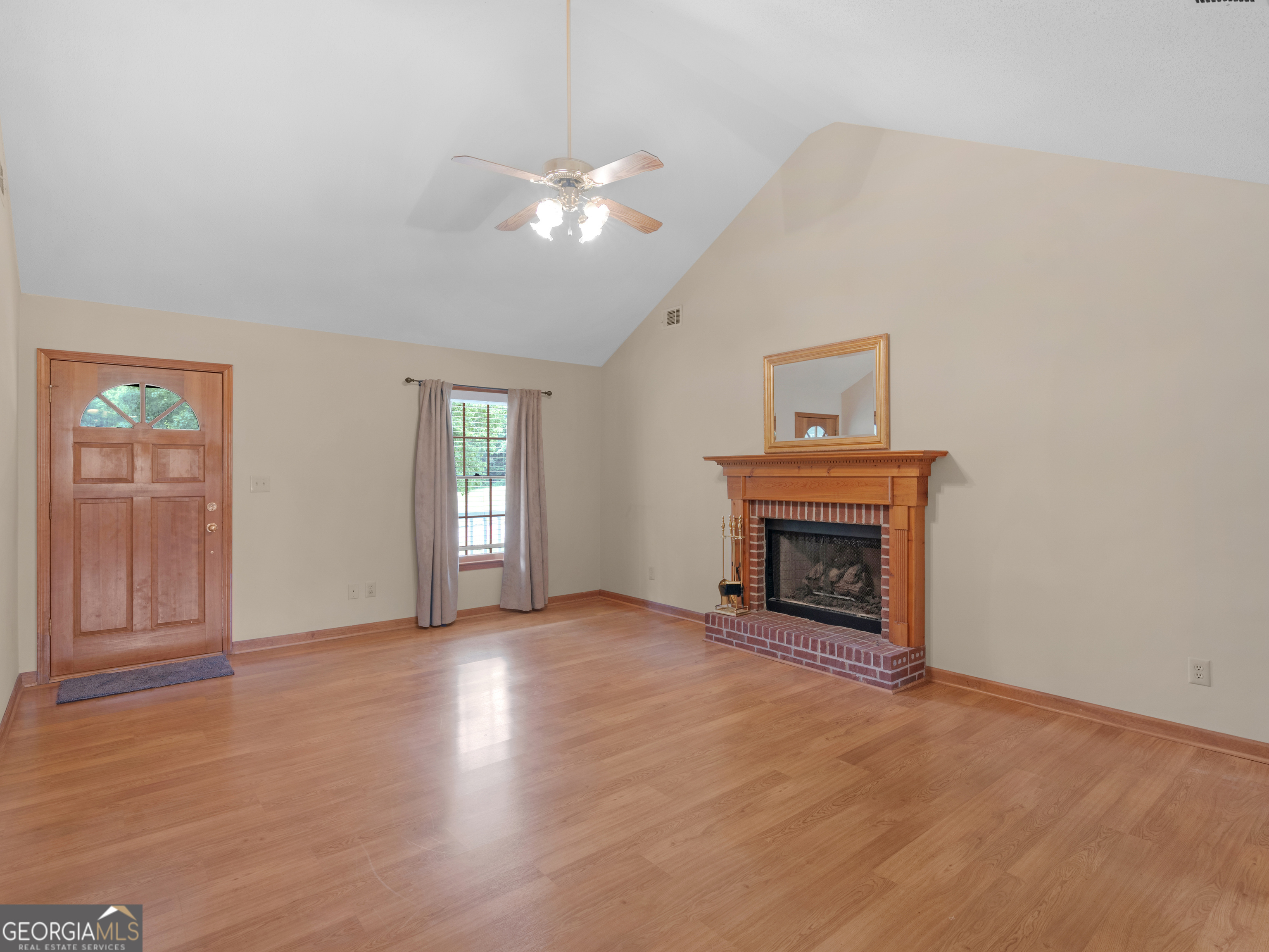 255 Pine Tree Lane