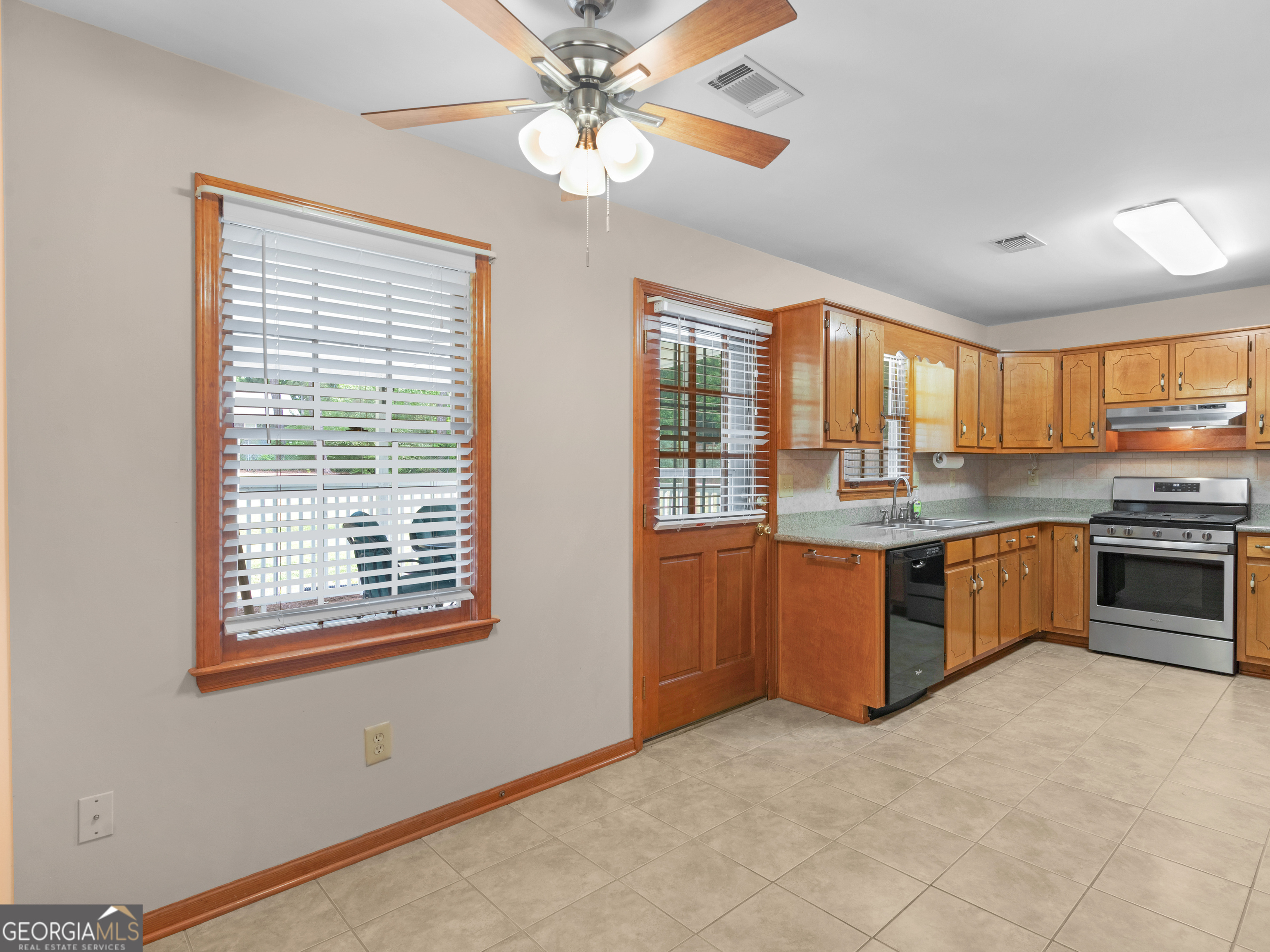 255 Pine Tree Lane