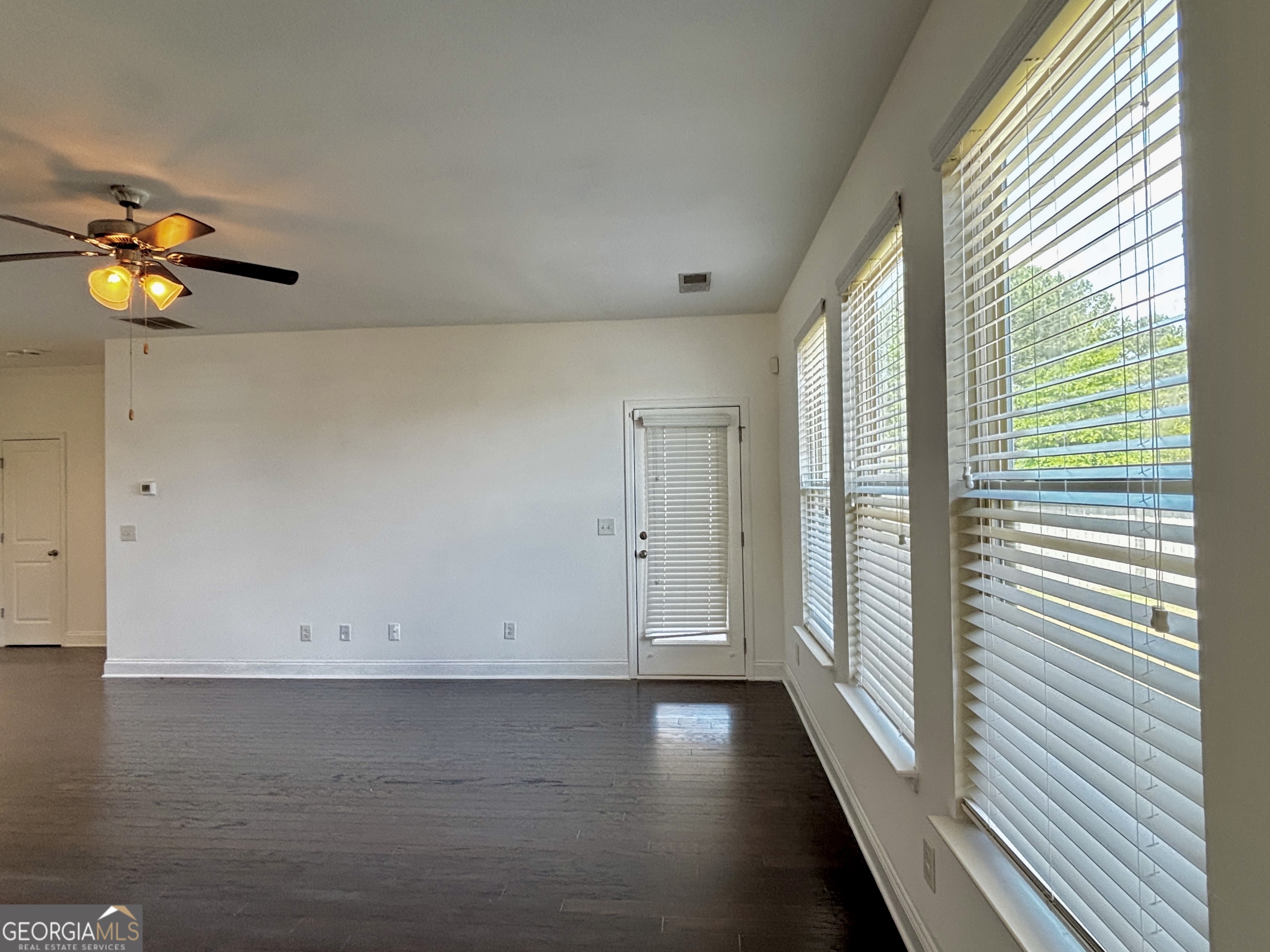 1915 Highland Creek Drive