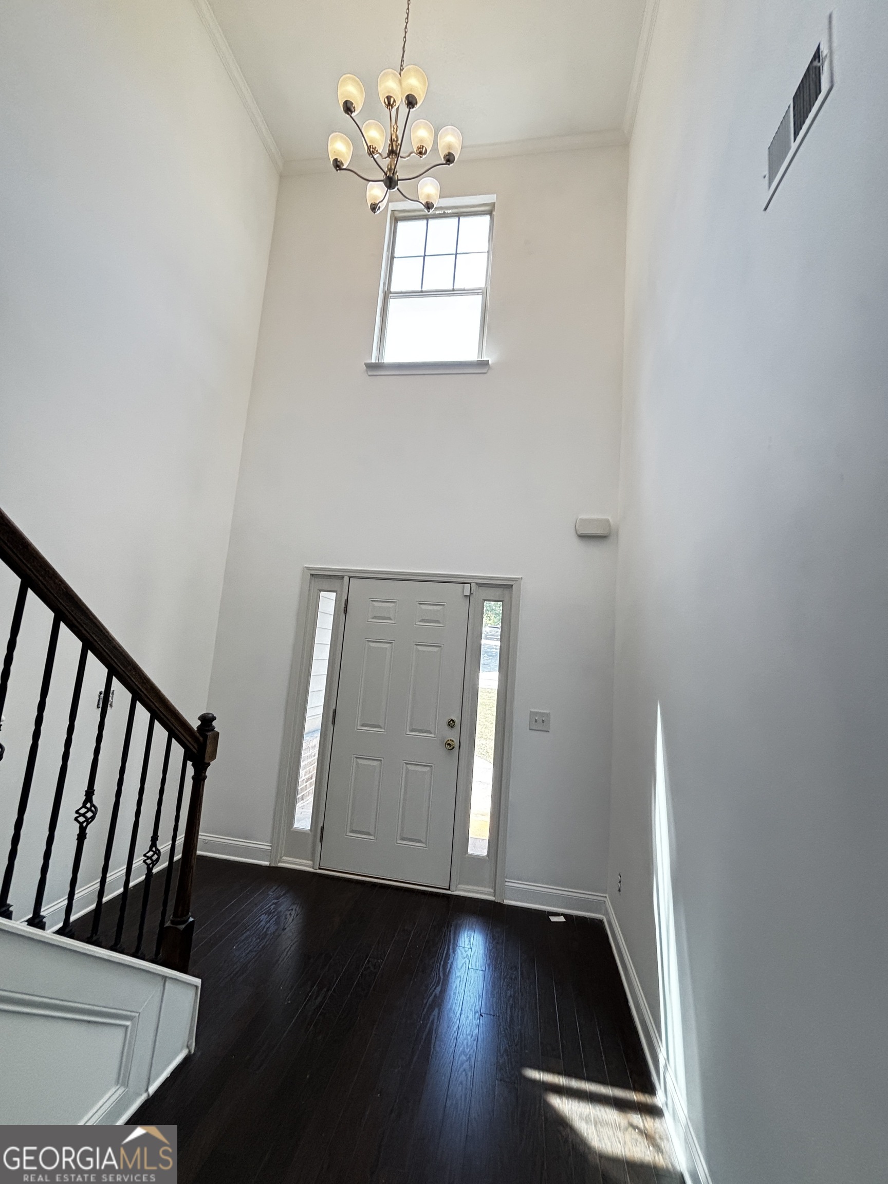 1915 Highland Creek Drive
