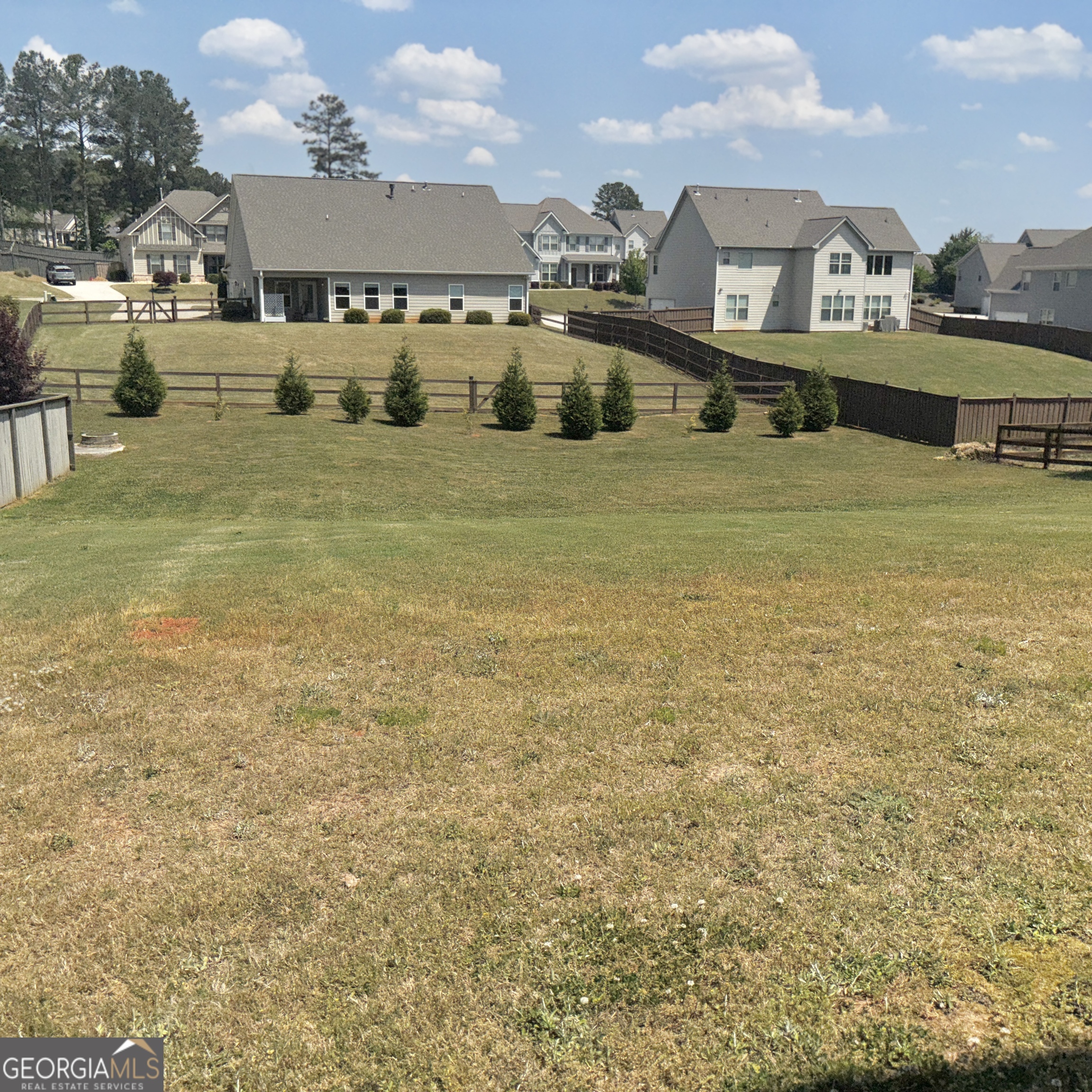 1915 Highland Creek Drive