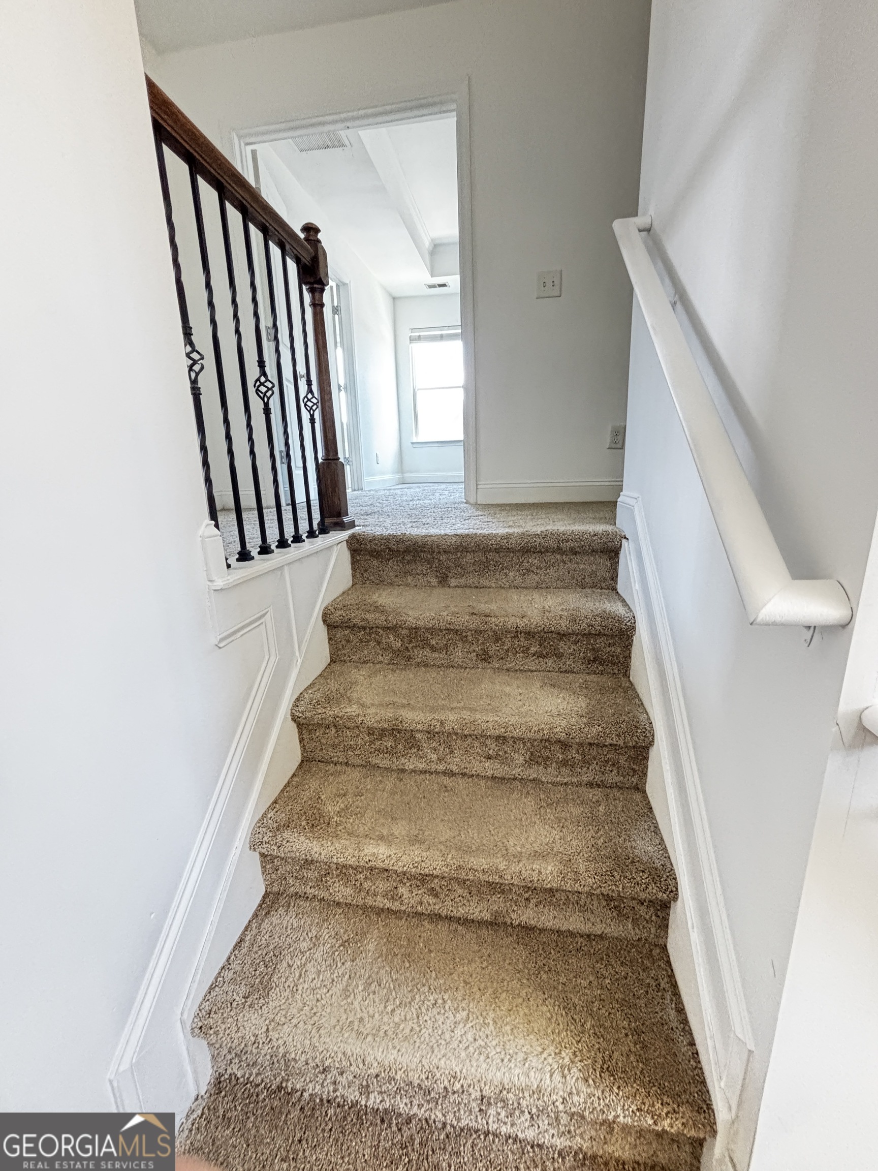 1915 Highland Creek Drive