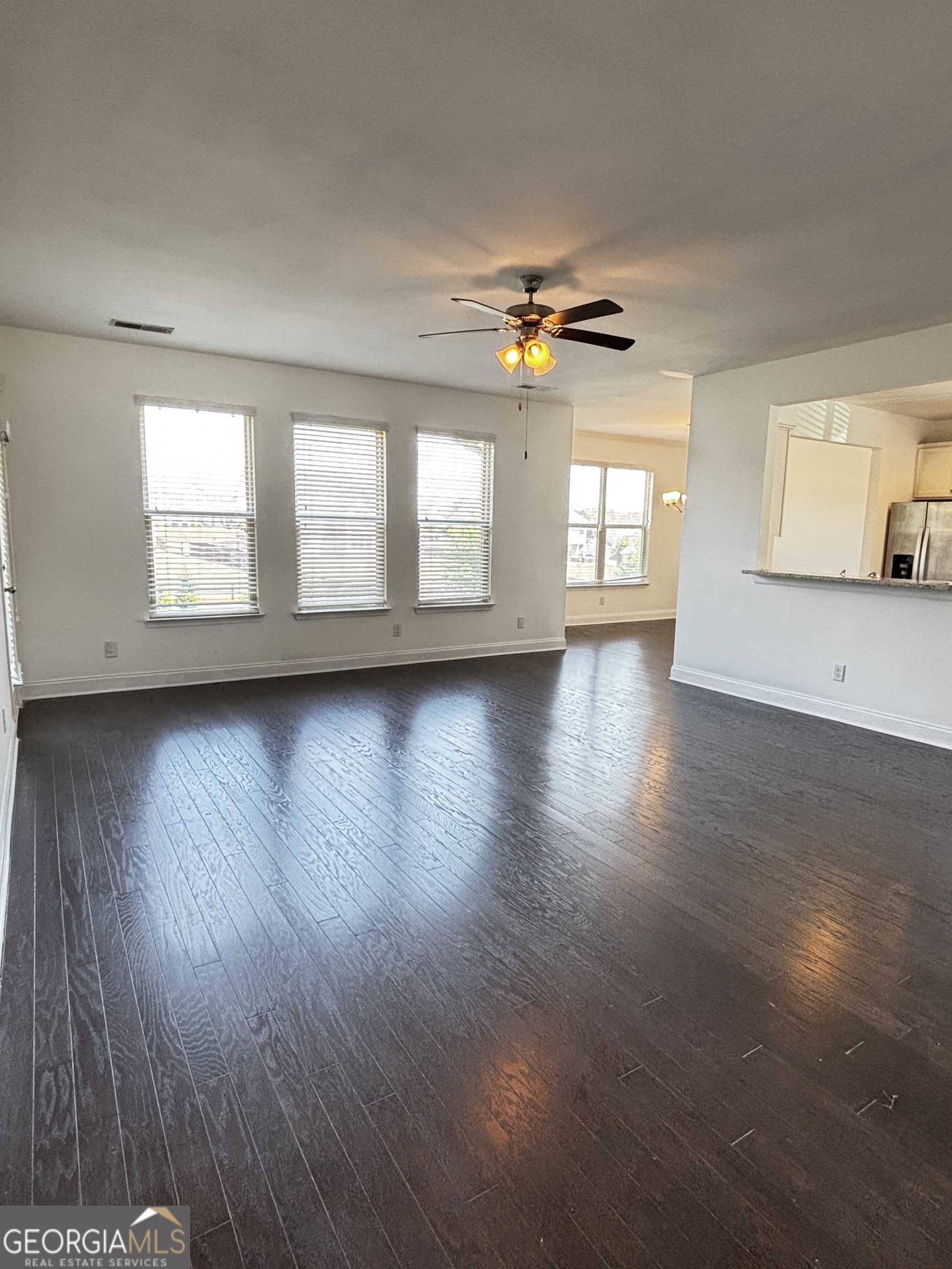 1915 Highland Creek Drive