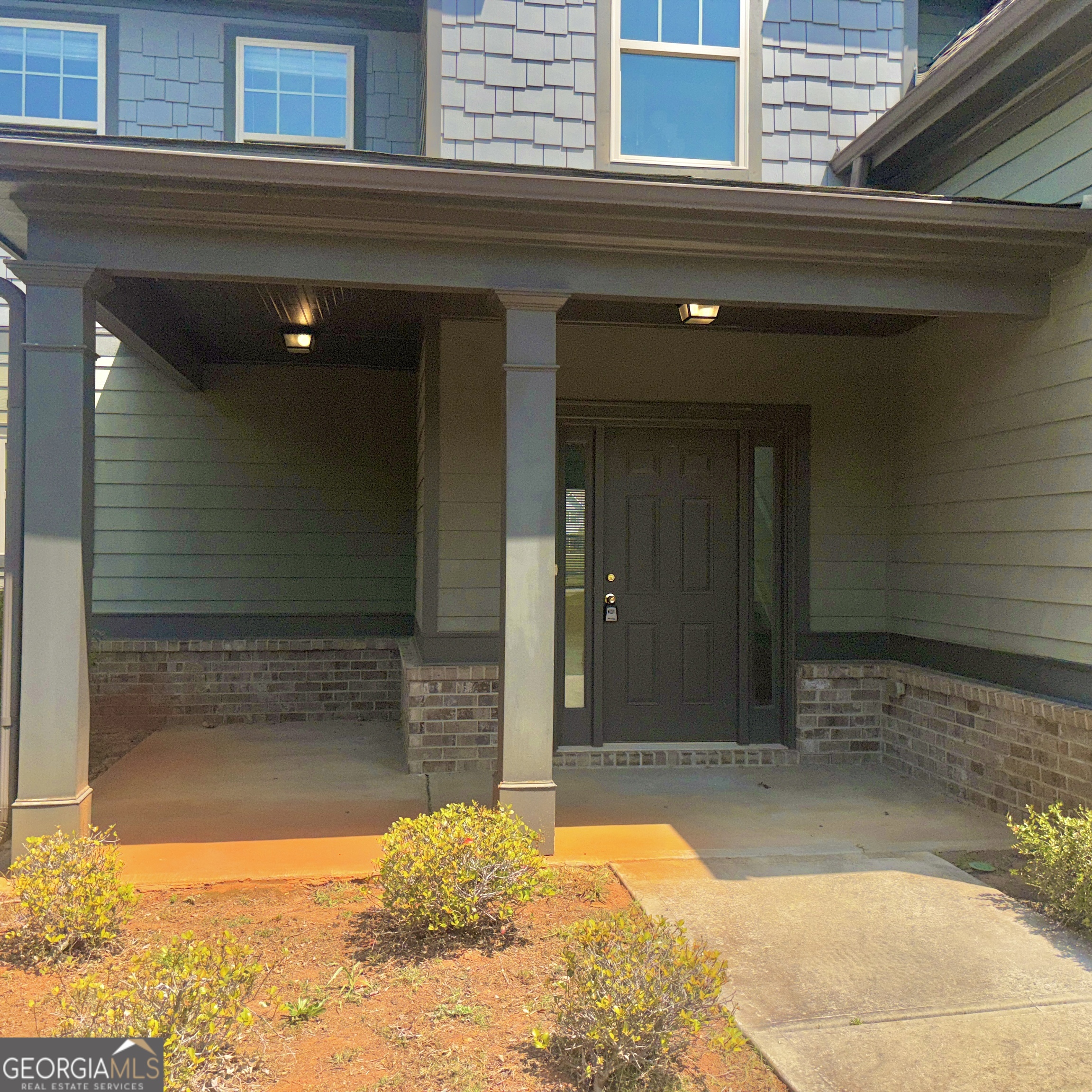 1915 Highland Creek Drive