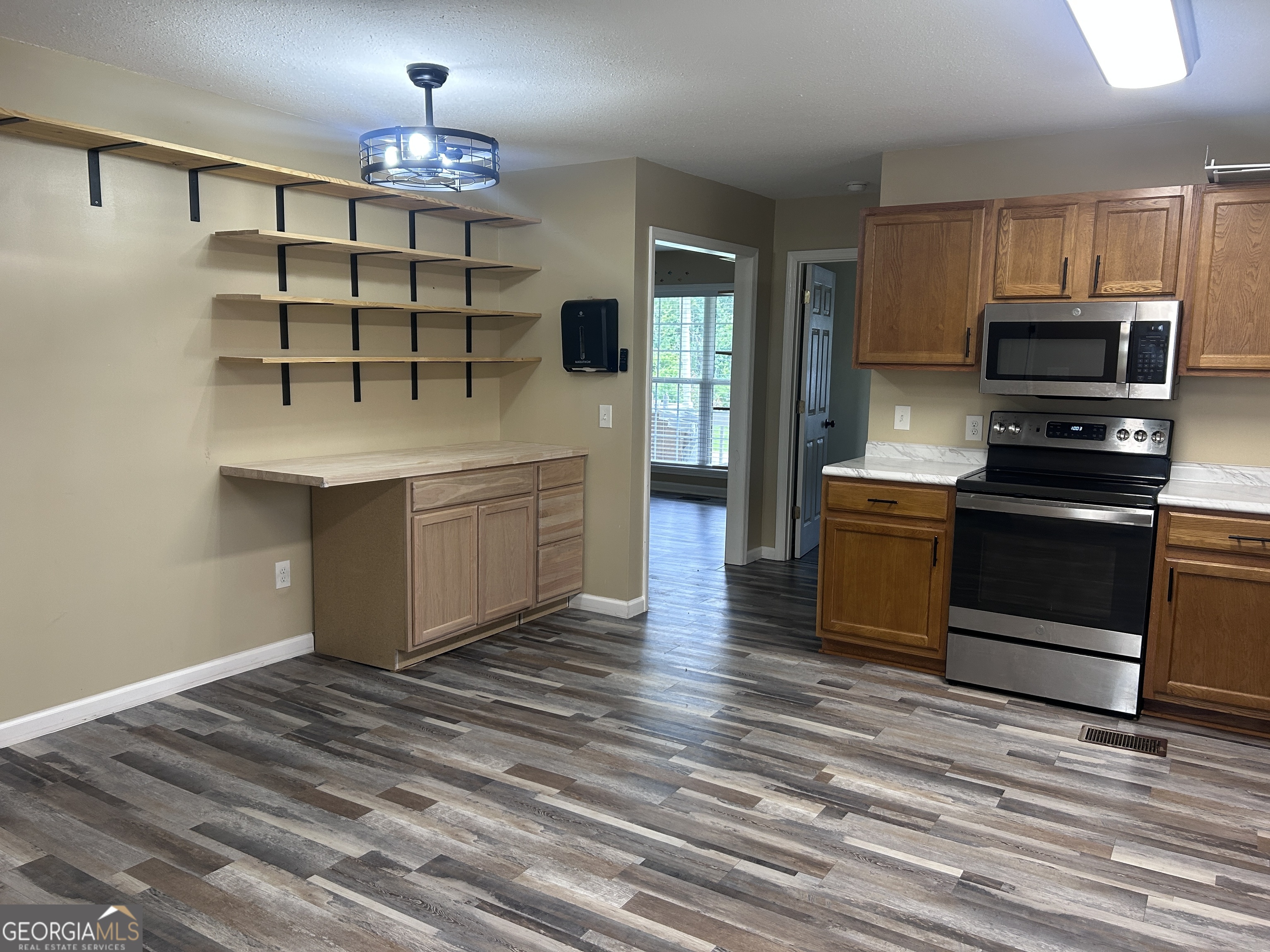 231 Advantage Lane