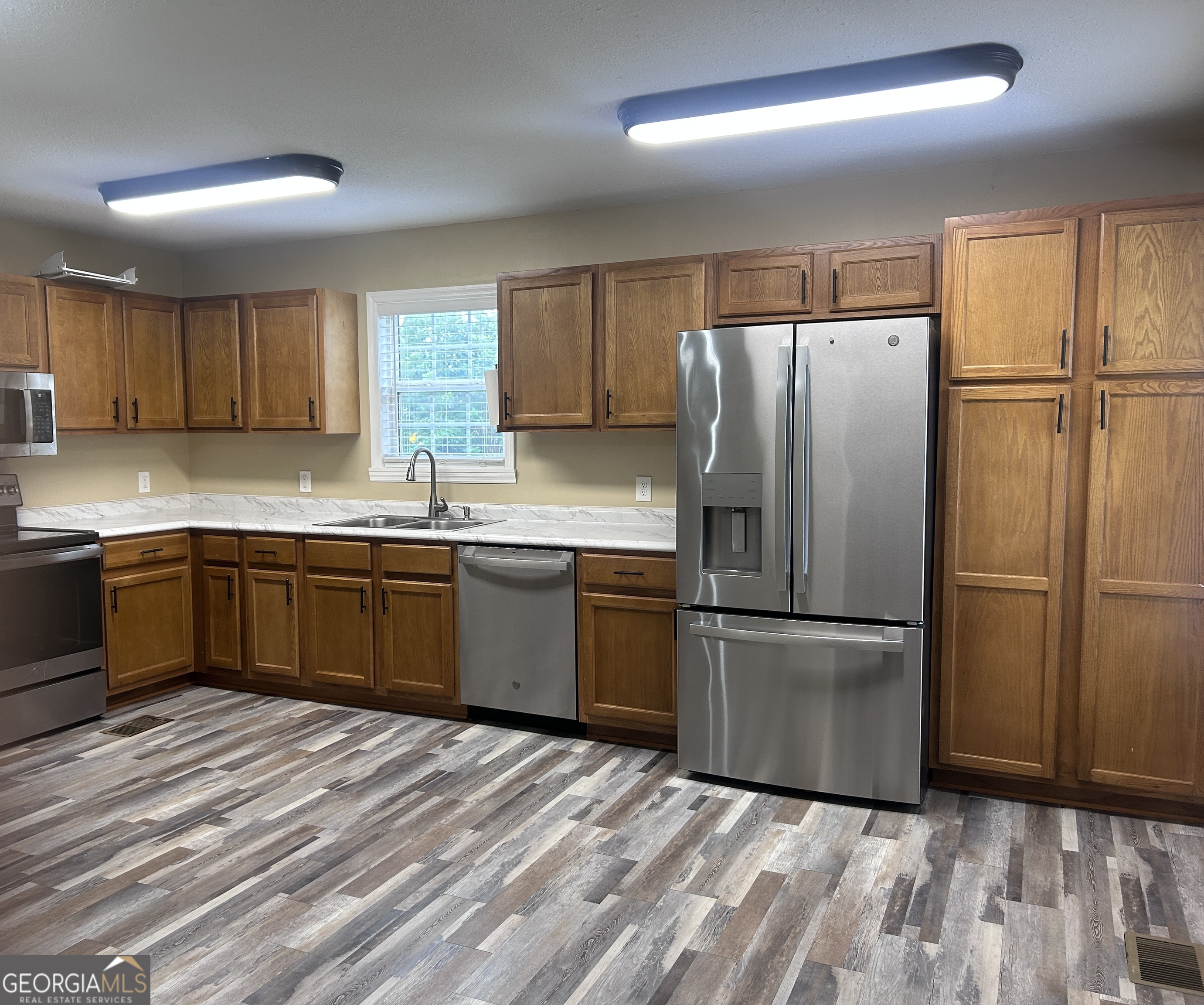 231 Advantage Lane