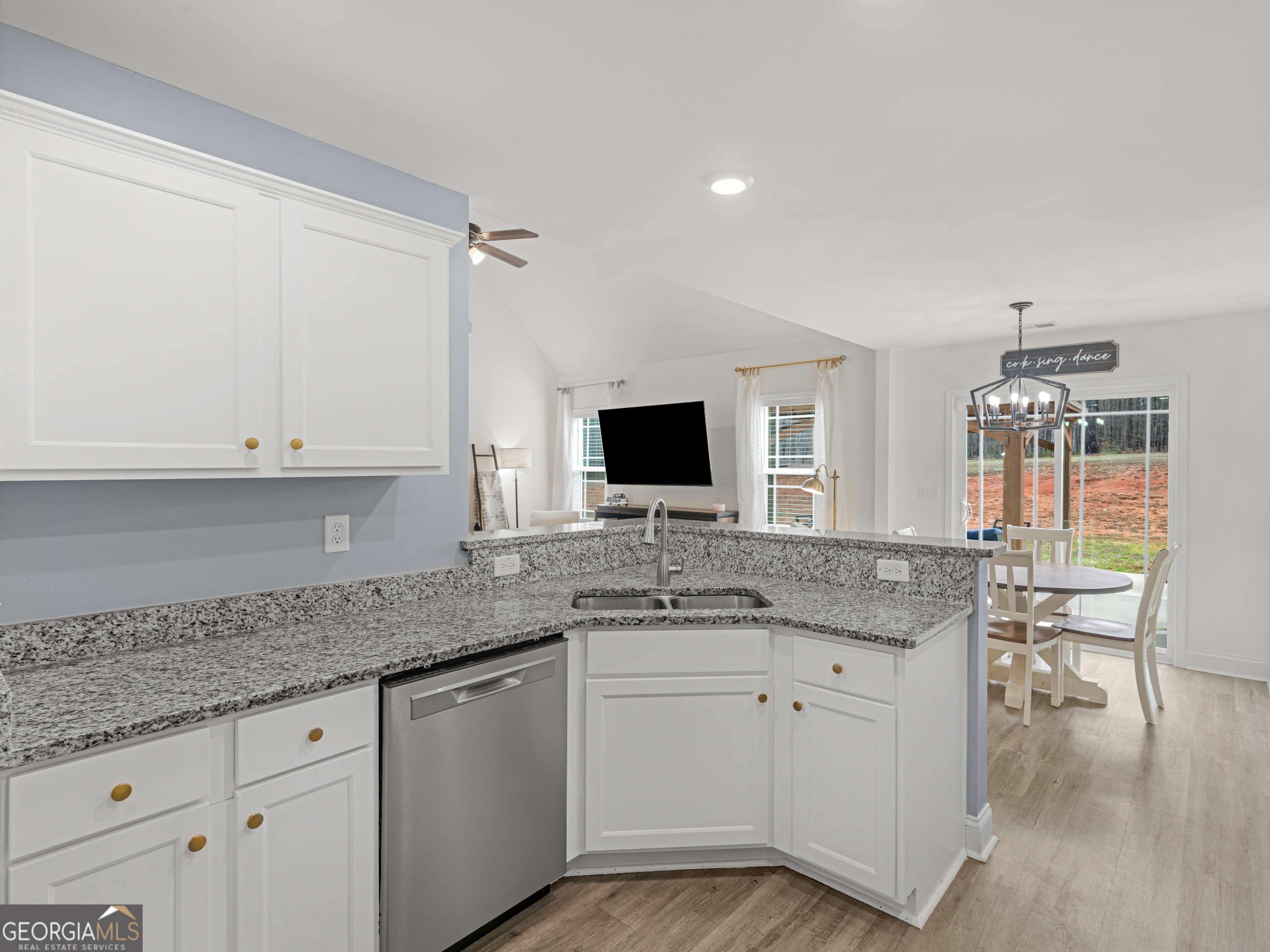 119 Mylee Cove