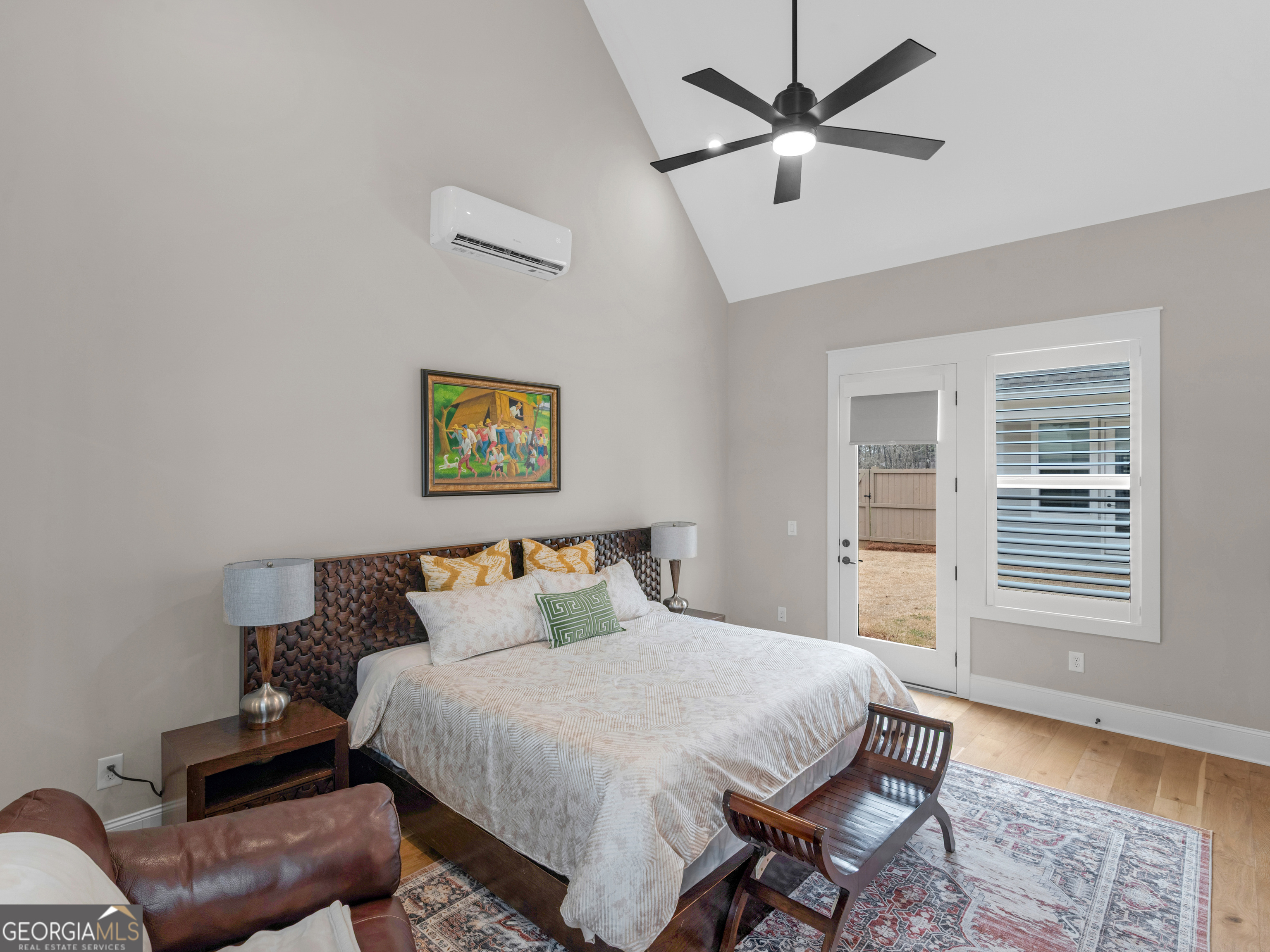 806 Magnolia Walk