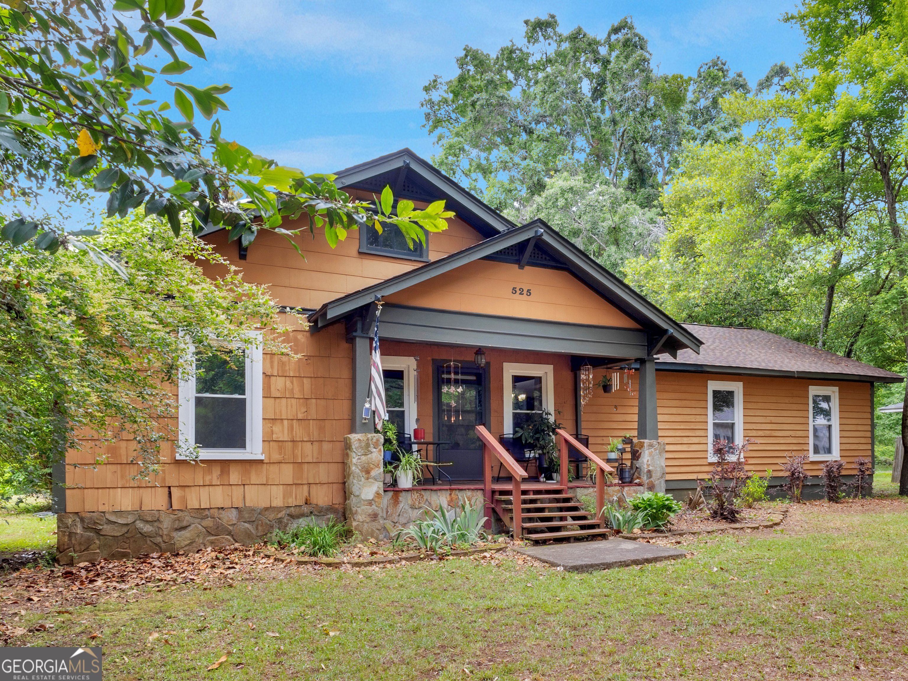 525 Norwood Street