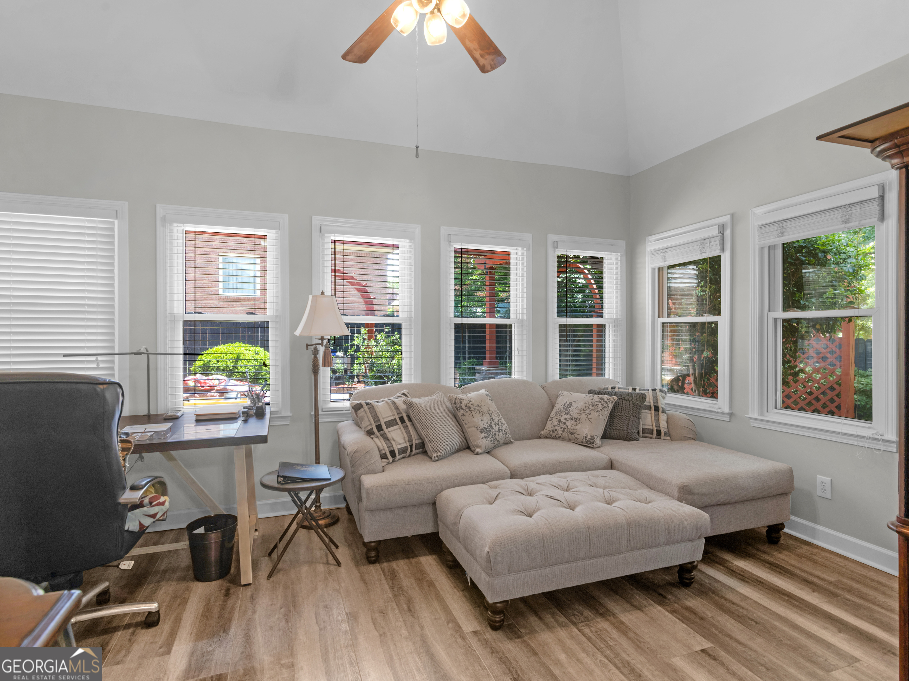 125 Oakpark Terrace
