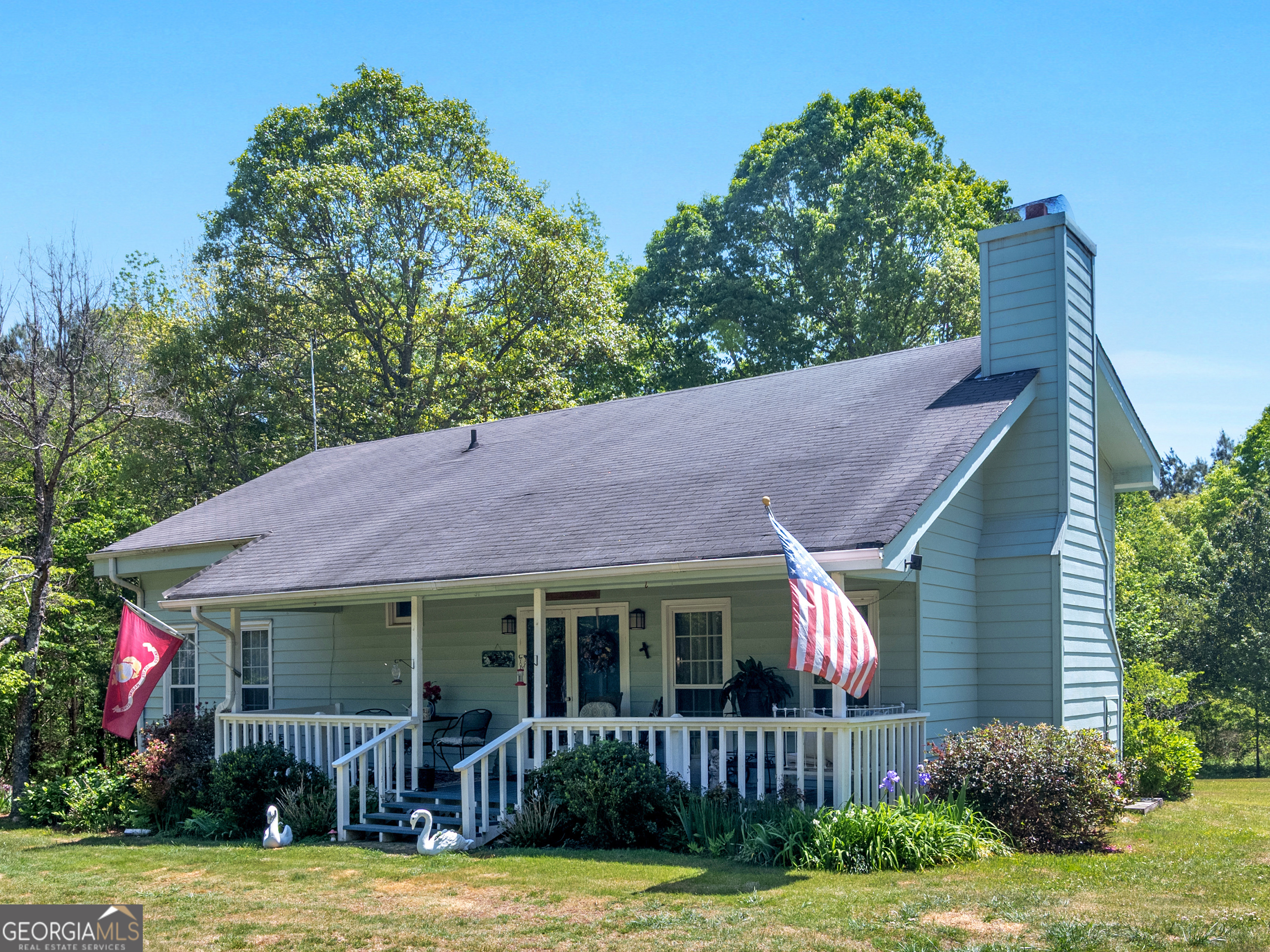 127 Little Road