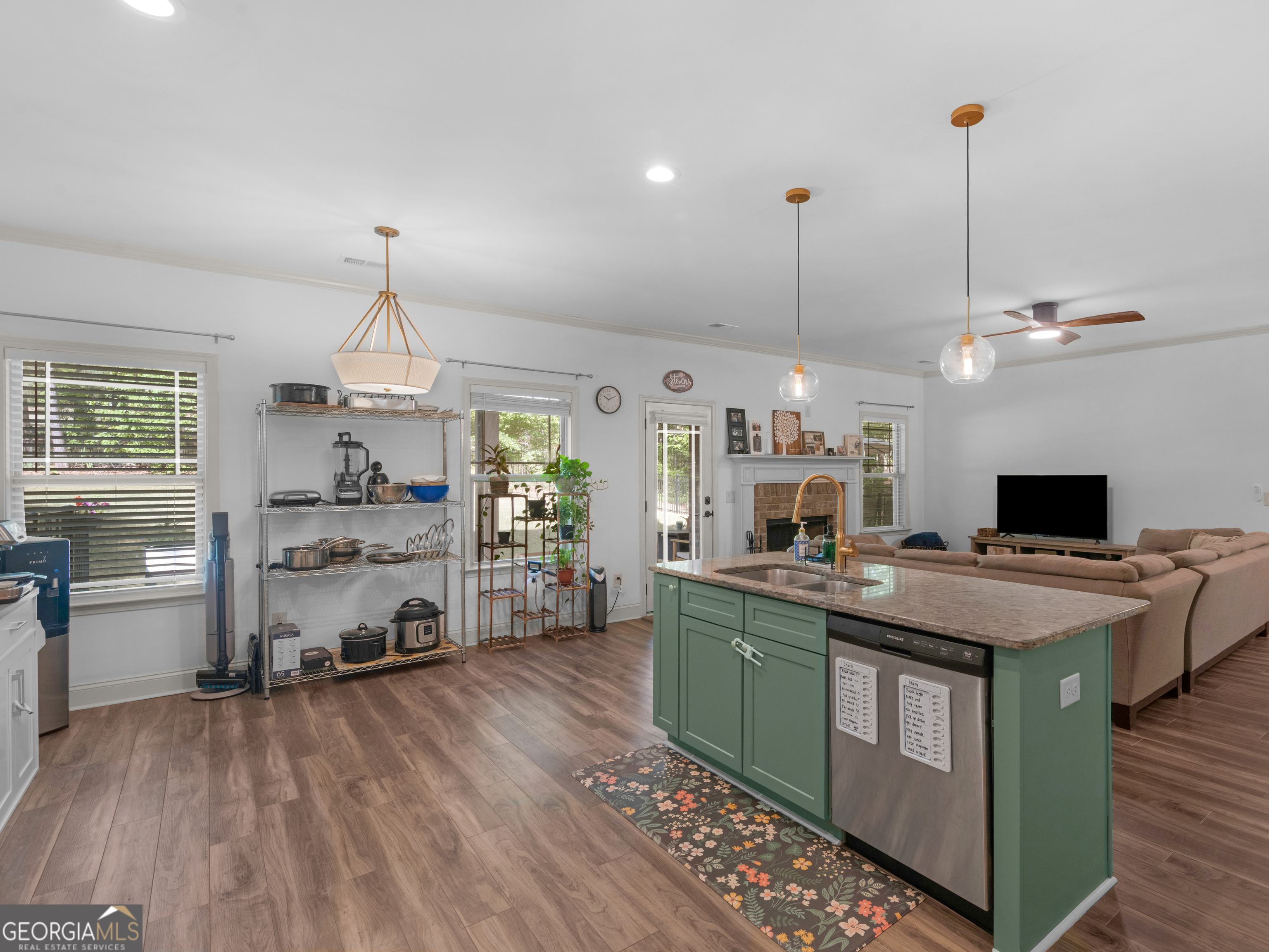 1106 Edward Drive