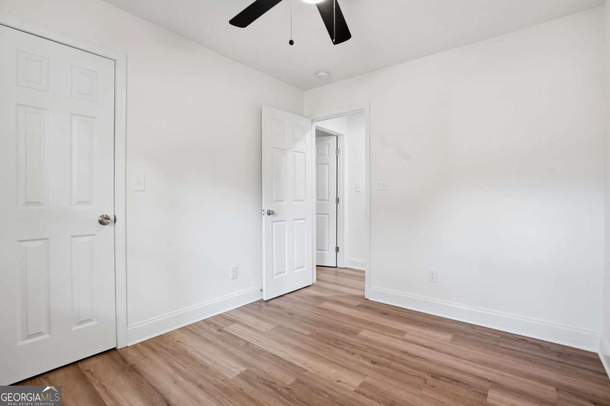 320 Camfield Court SW