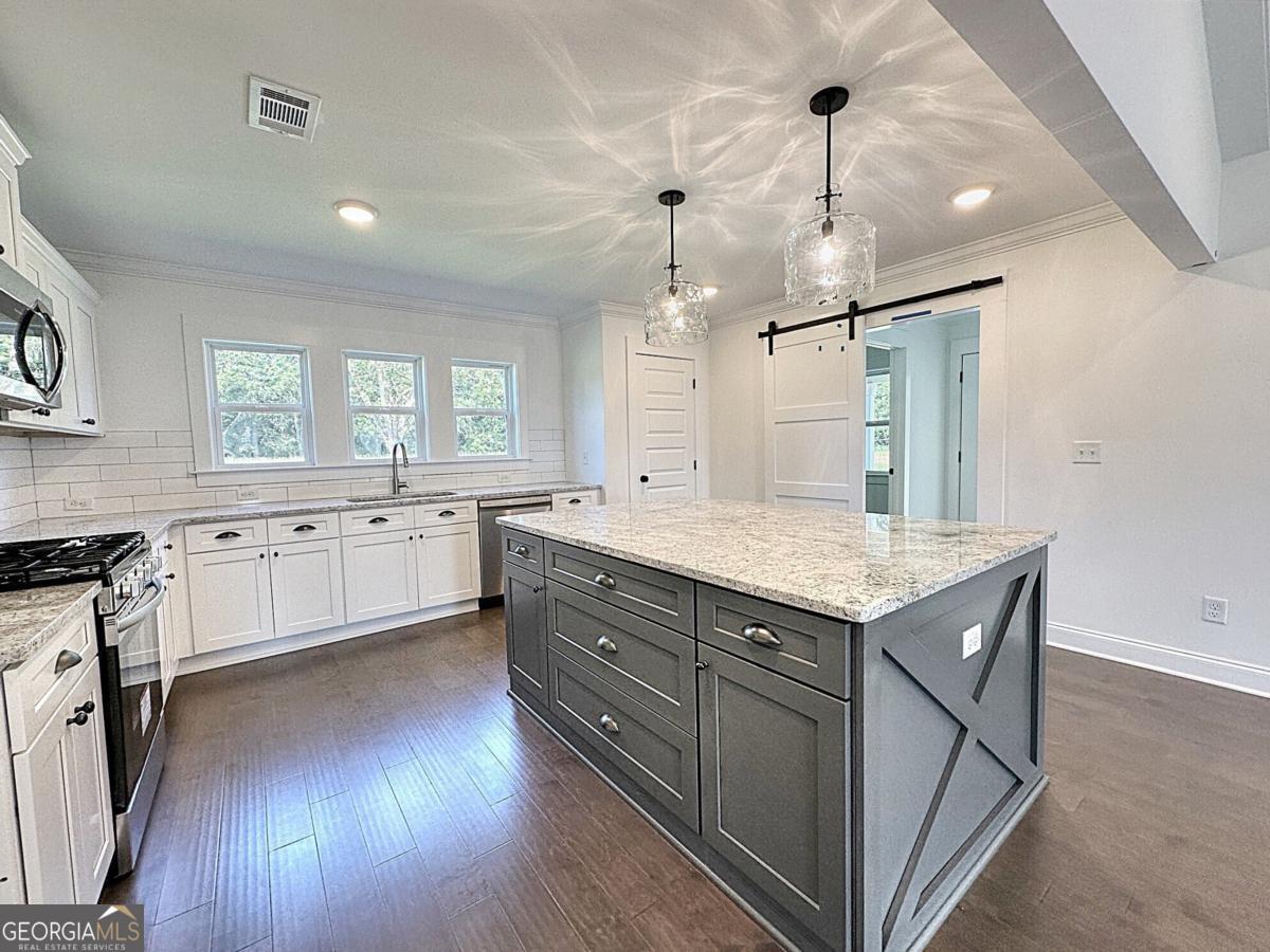 113 Chinaberry Street LOT 4