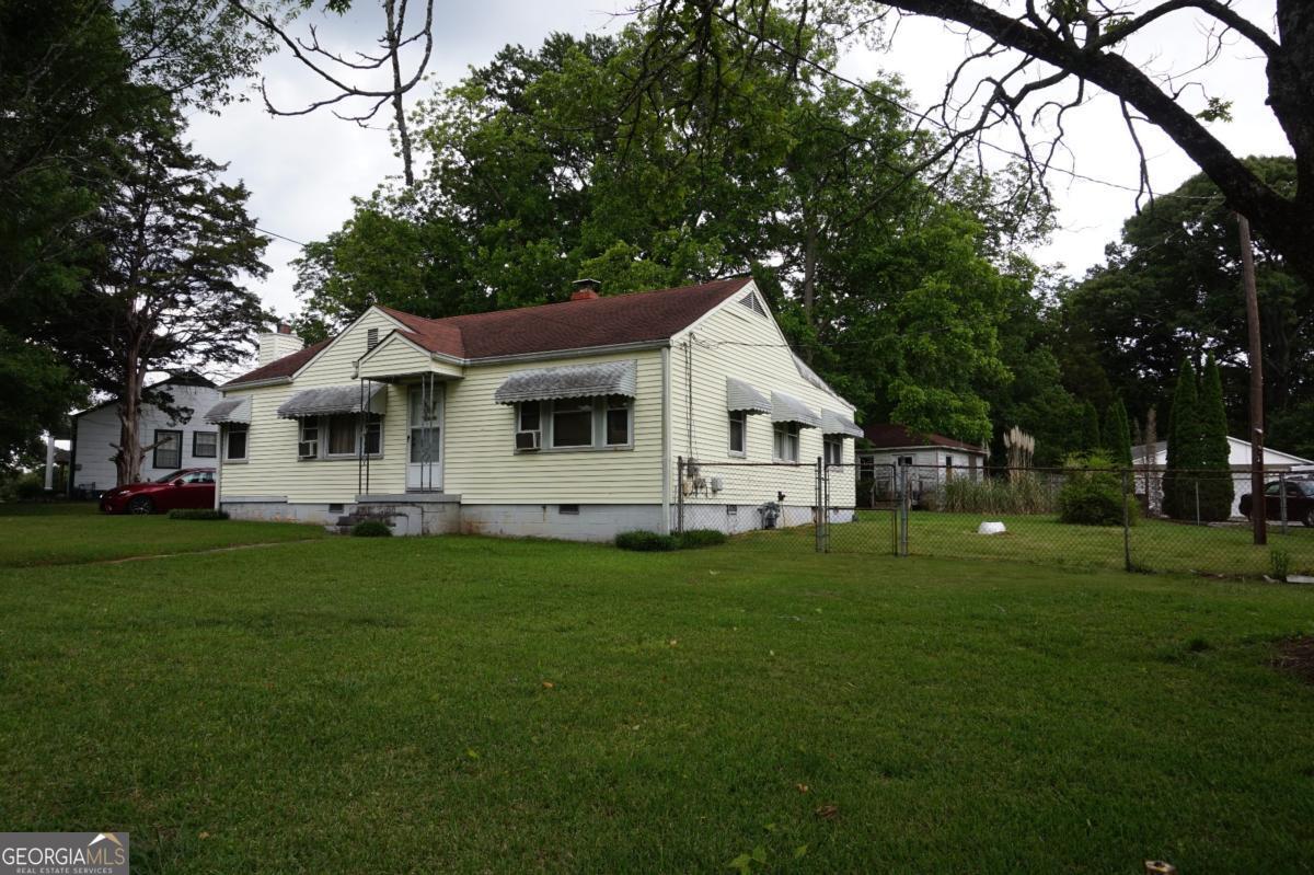 829 Warren Drive