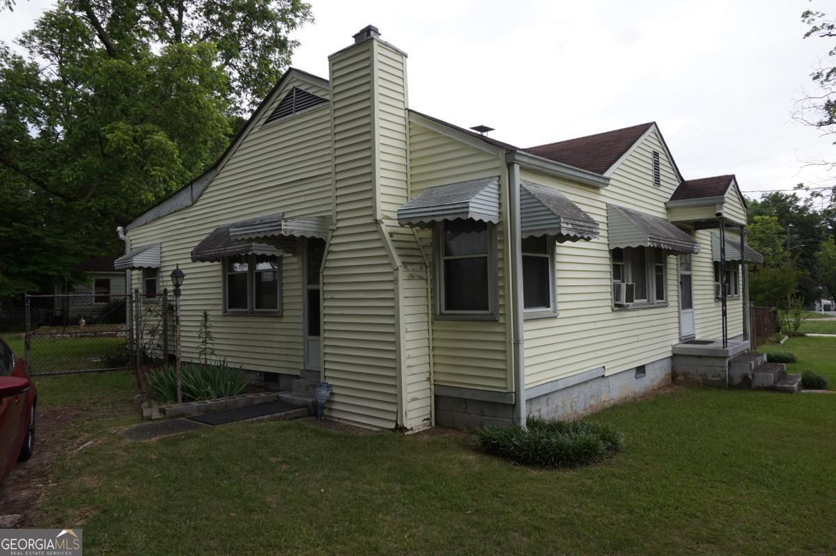 829 Warren Drive