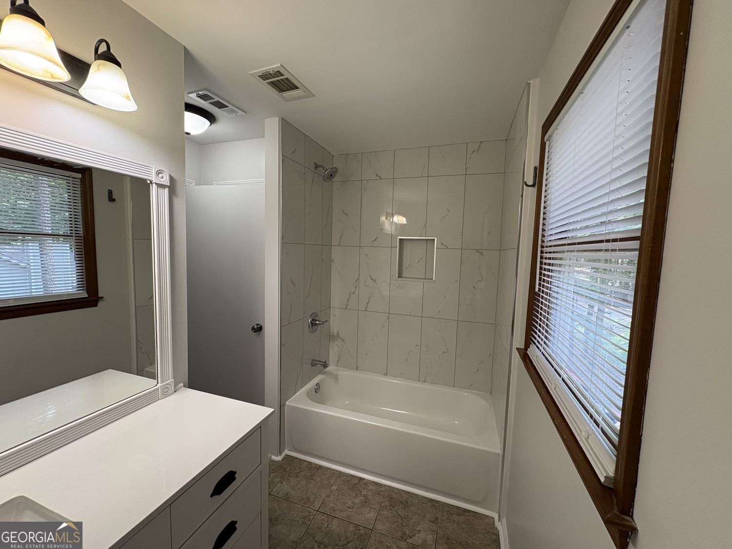 7257 Rocky Lane