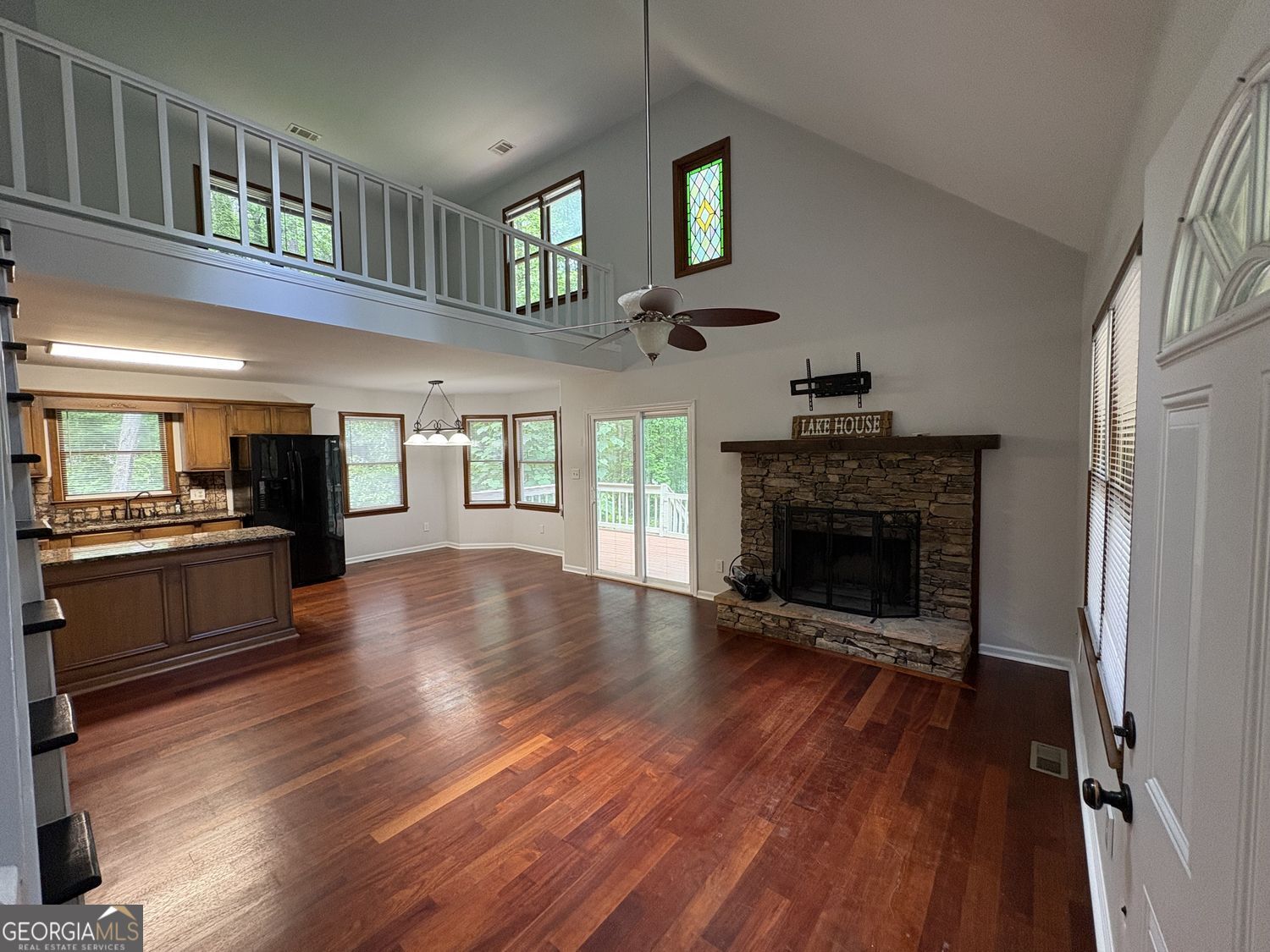 7257 Rocky Lane
