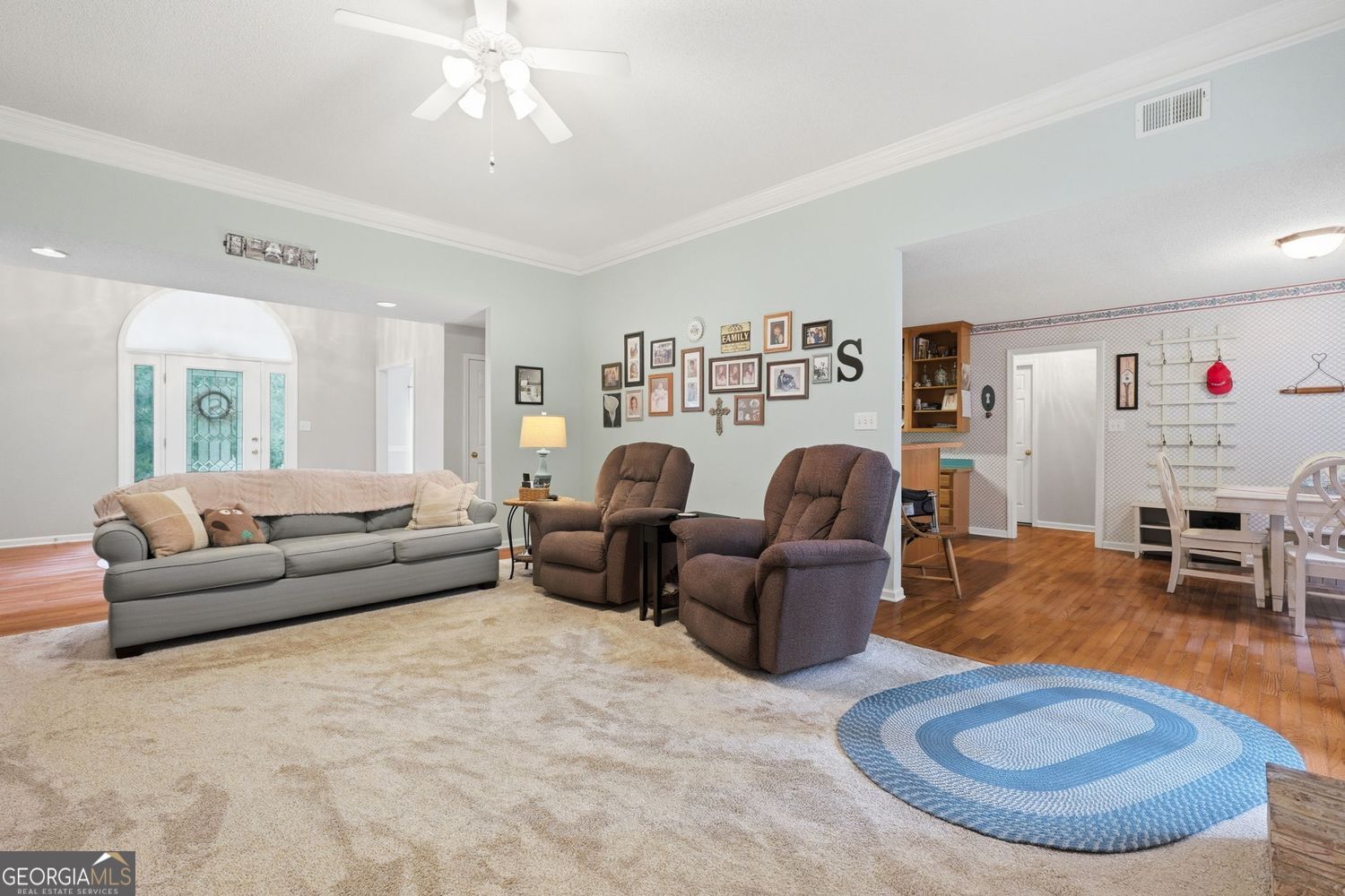 5035 Valley Brook Circle
