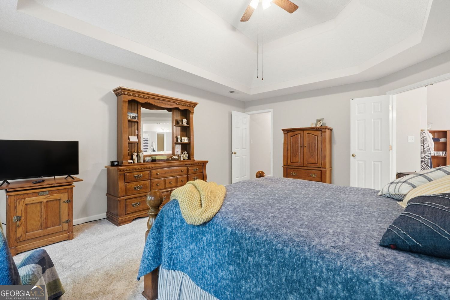 5035 Valley Brook Circle